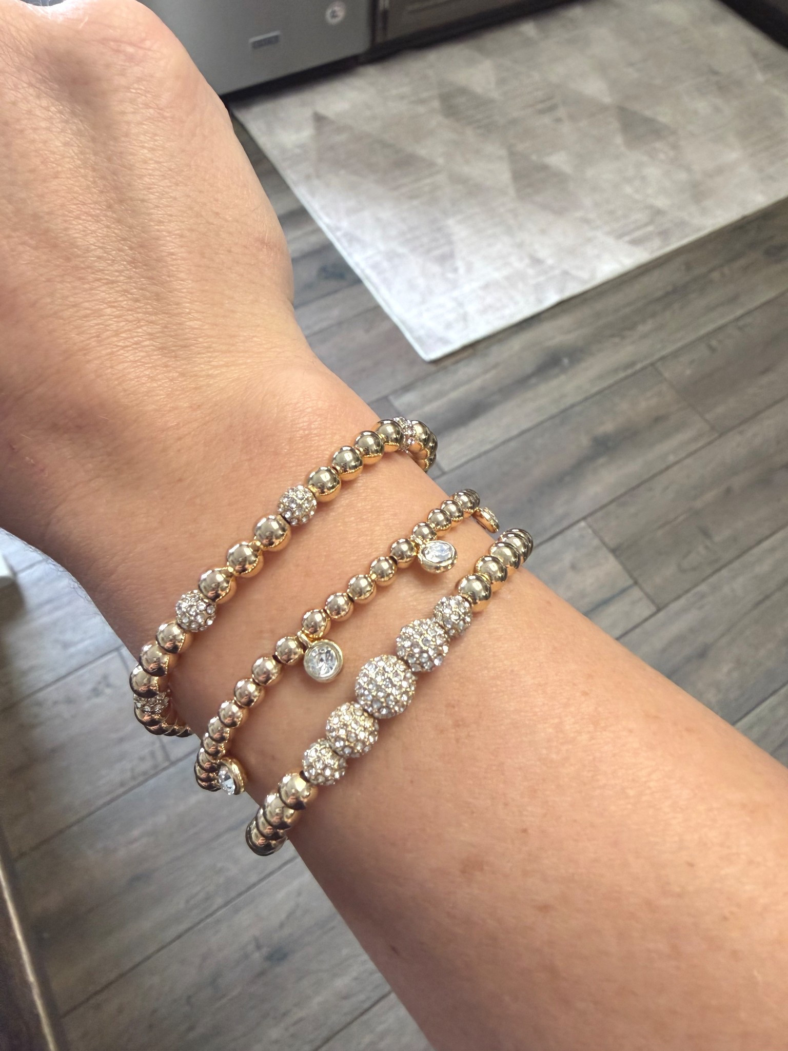 My first Bauble bar stack and I am in LOVE 🤩✨



#LTKSaleAlert #LTKFindsUnder50 #LTKGiftGuide