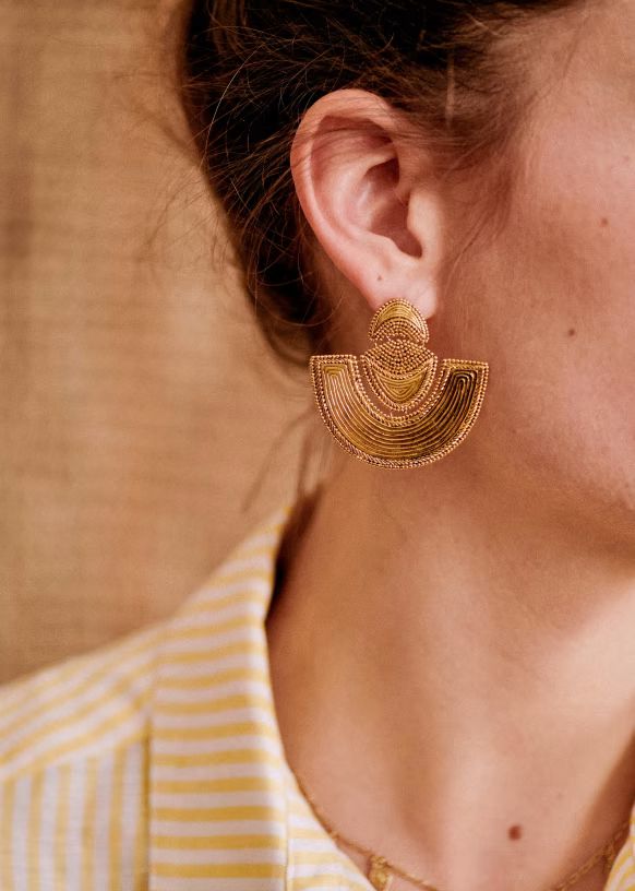 Meika Earrings - Doré. - Brass - Sézane | Sezane Paris