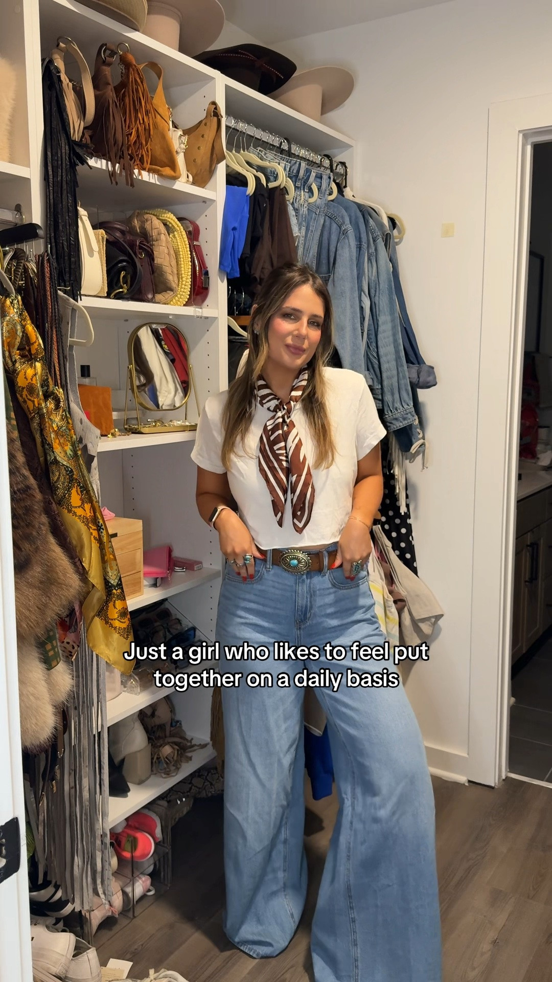 Simple country concert outfit

#LTKgrwm #LTKdayinmylife #LTKootd