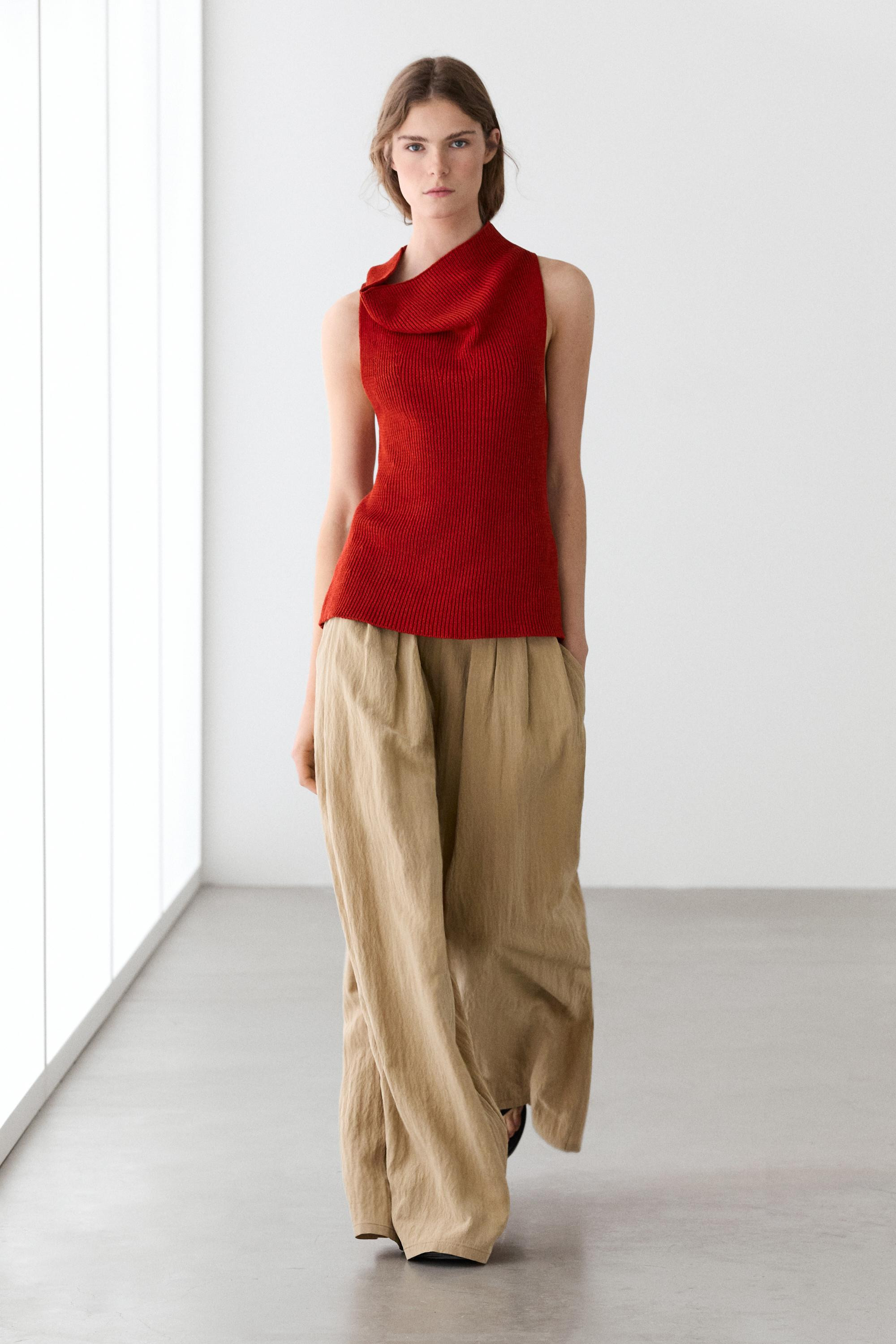 Pantalon palazzo à plis | Massimo Dutti FR