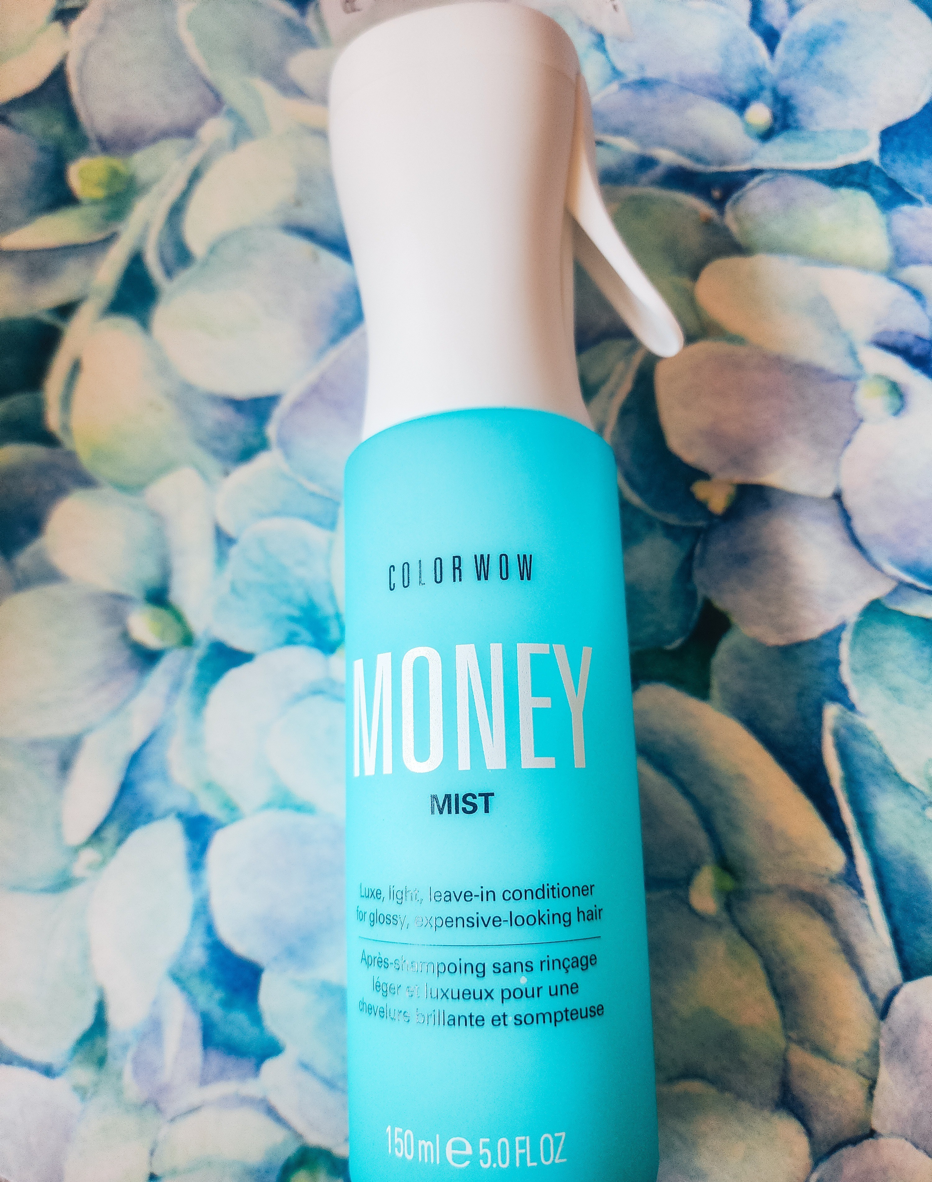 I've seen this all over social media right now. I'm going to try it and post for "Try it Tuesday" this week. Let's see if it's worth all the hype... or it's a dude like so many other hair products I own ! #haircare #beauty #colorwow #livinglargeinlilly #ltkfind 

#LTKxSephora #LTKbeauty