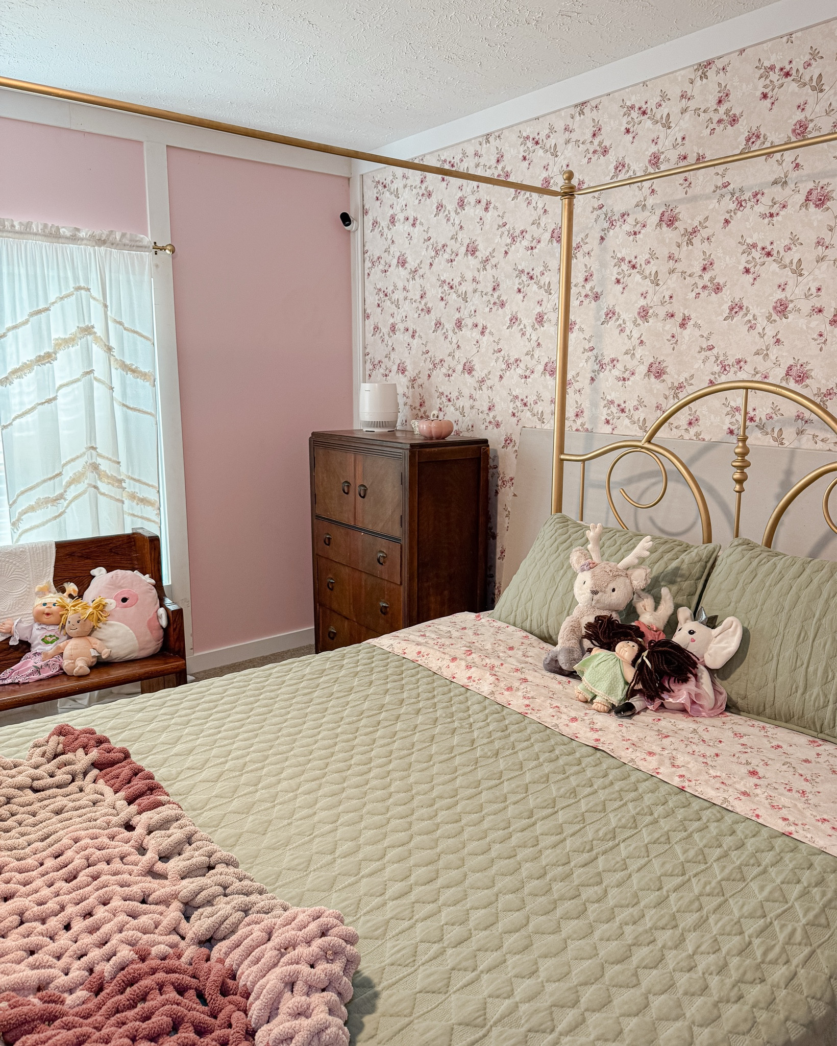 Carlee Kate’s cottage core bedroom deets✨

#LTKHome #LTKmomlife #LTKKids