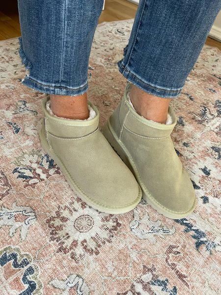 Ugg lookalikes that are in stock and super affordable 👏🏻 TTS 

UGG MINI LOOKALIKES 
CUSHIONAIRE 
CONFY BOOTIES 

#LTKshoecrush #LTKunder50 #LTKstyletip