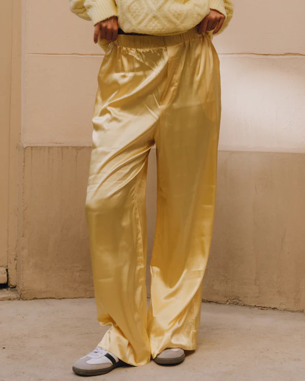Silky Resort Pants - Black | Daily Drills