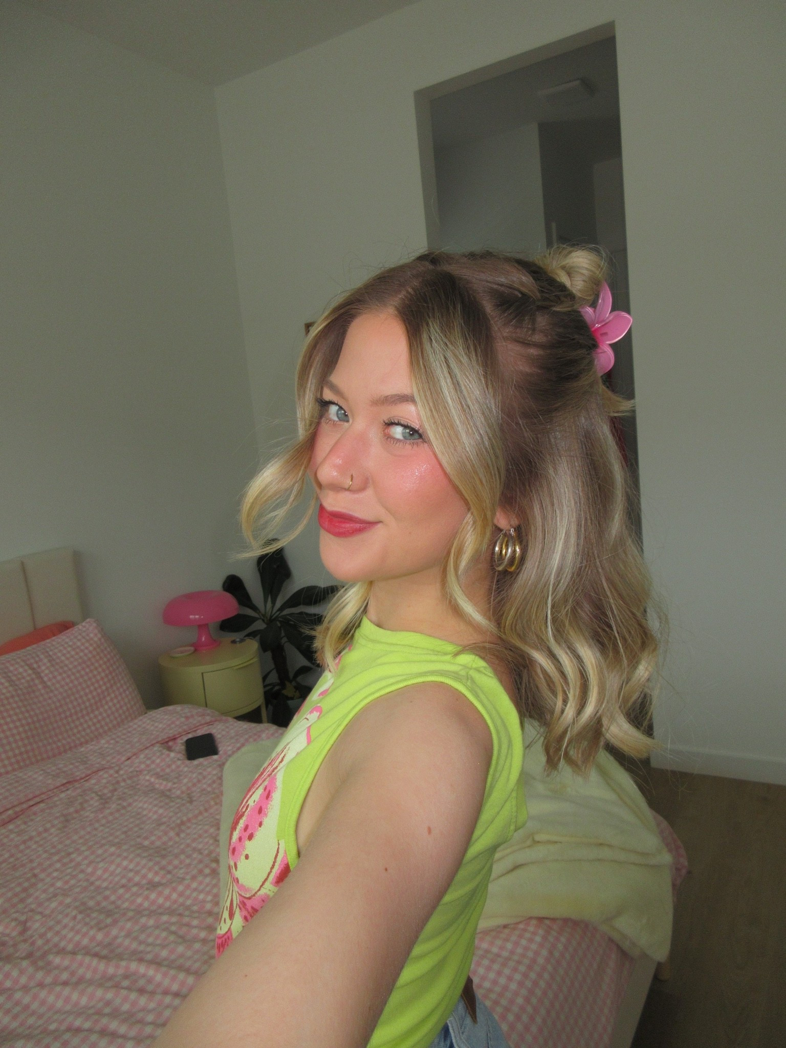 Summer Hairstyle & Top🌸🩷✨

#LTKootd #LTKBeauty #LTKgrwm
