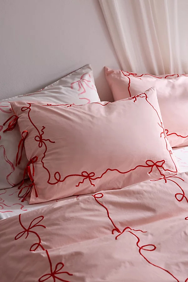 Lacey Bows Embroidered Sham Set | Urban Outfitters (US and RoW)