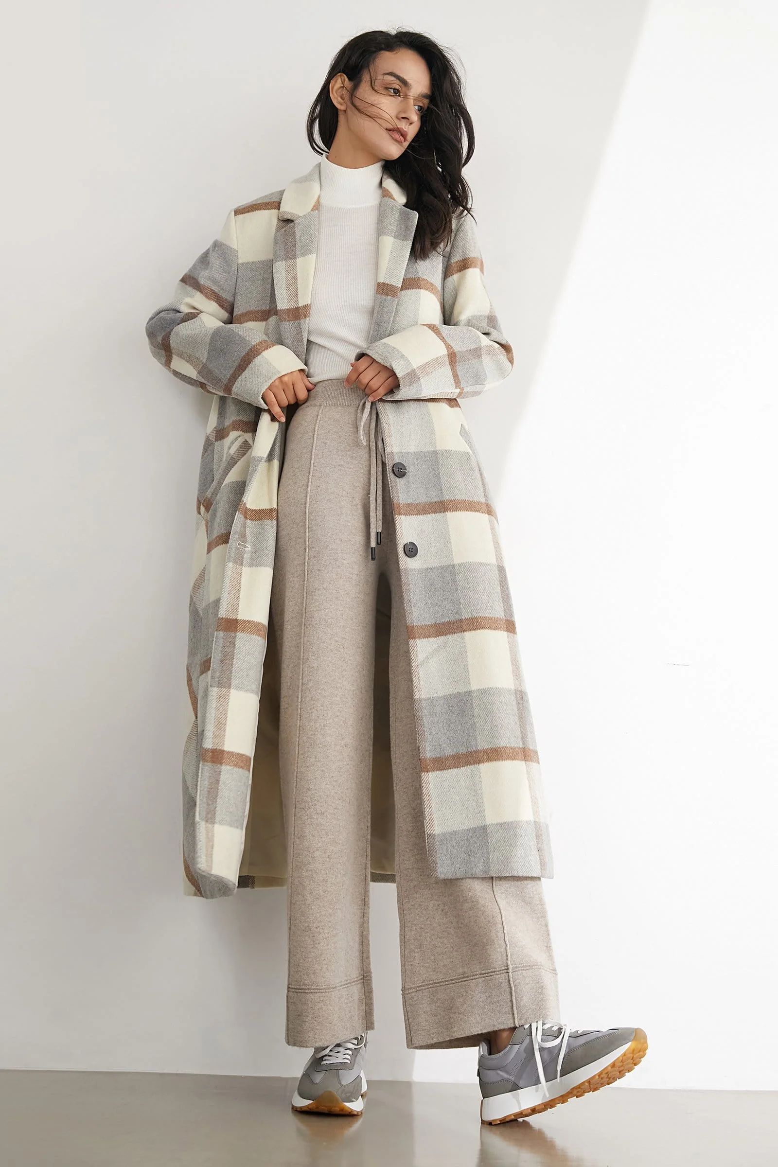 Alaine Plaid Oversized Trench Coat | J.ING