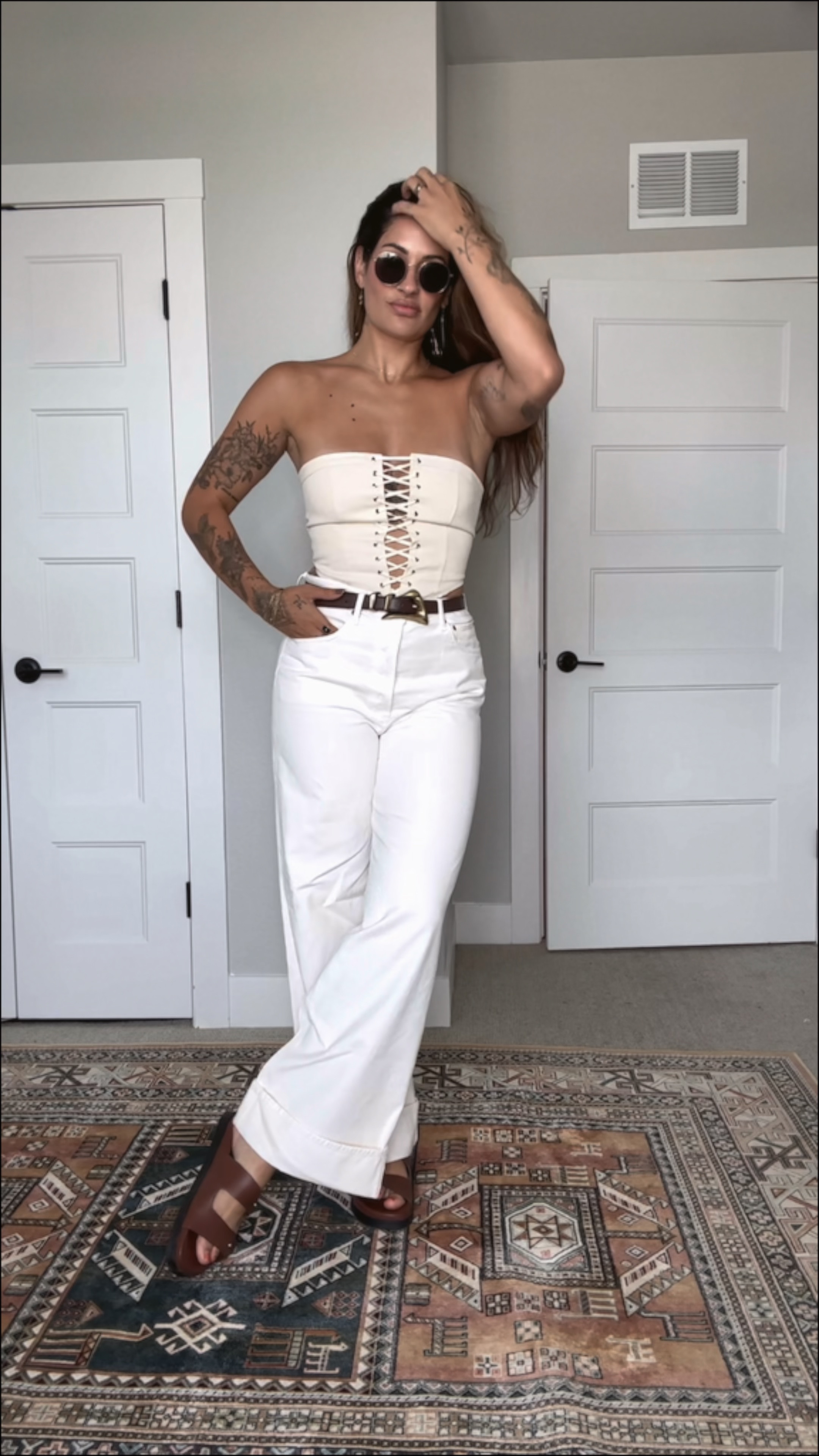 Neutral outfit ideas but make it ⚡️EDGY⚡️

#LTKstyletip #LTKVideo