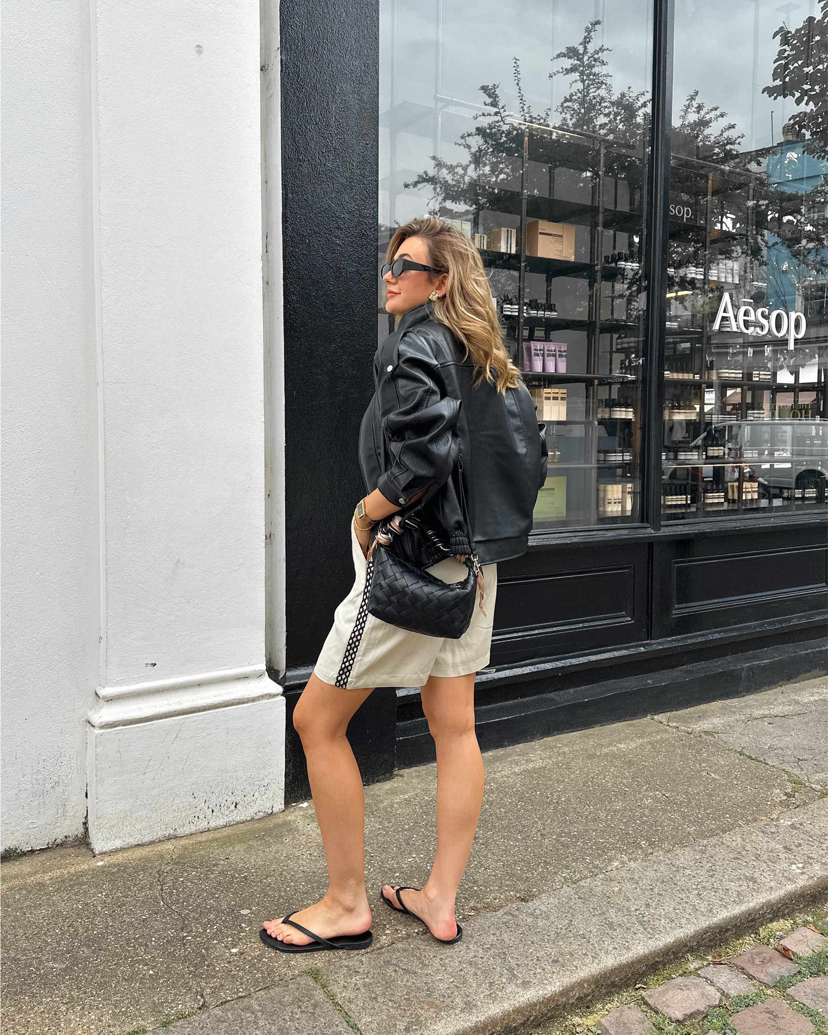 In between casual chic outfit 

#LTKeurope #LTKsummer #LTKuk