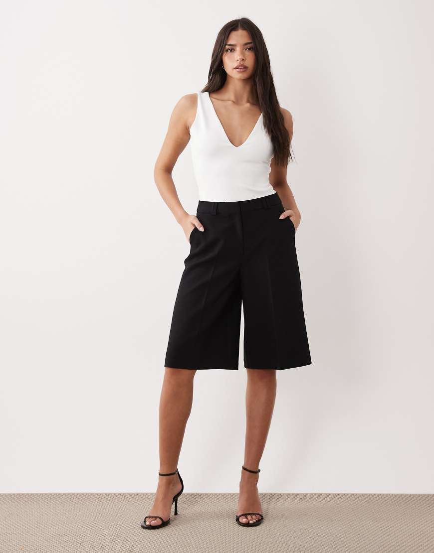 ASOS DESIGN wide leg clean bermuda shorts in black-Gray | ASOS (Global)
