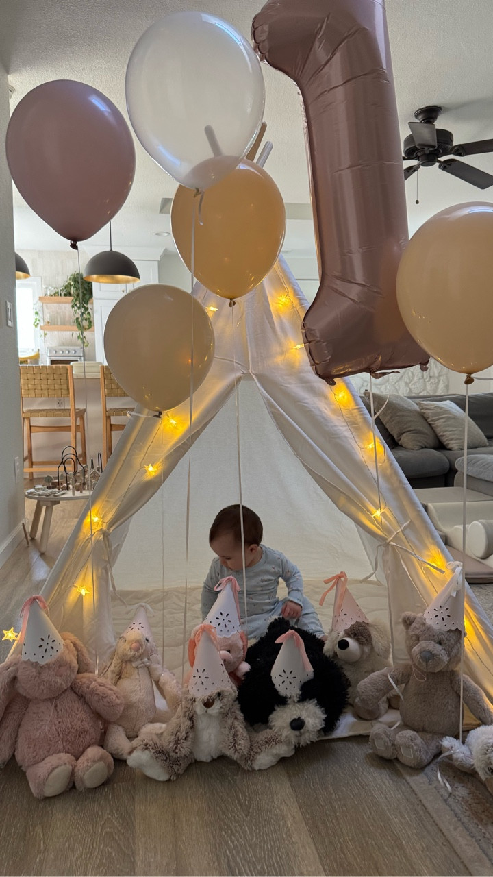 First birthday 
One silly goose 
Baby girl birthday 

#LTKBaby #LTKKids #LTKmomlife