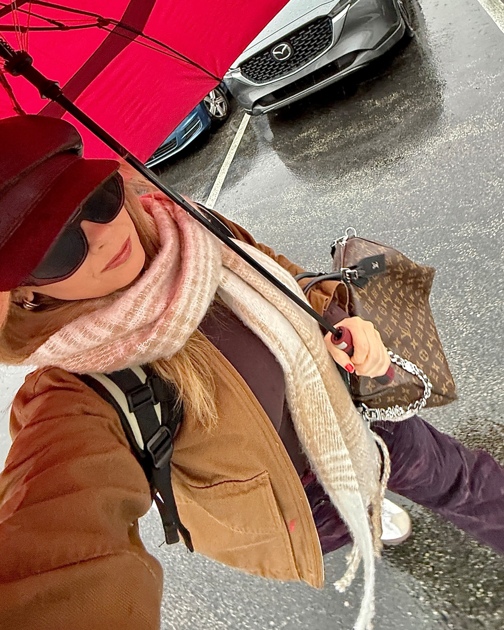 Check out the bag 🤩

#LTKootd #LTKGiftGuide #LTKHoliday