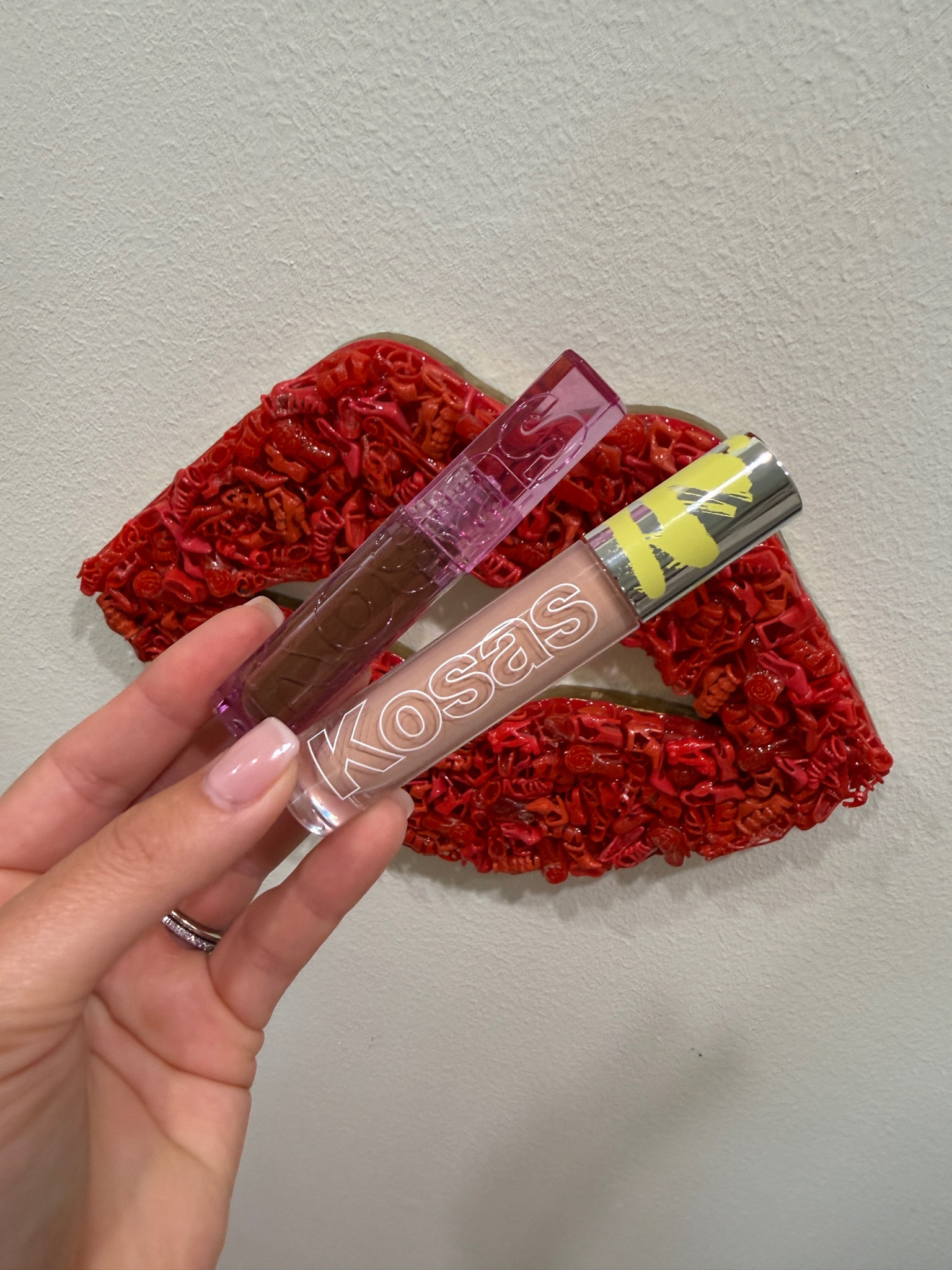 Found my new brightening bestie 🍋 the Kosas Revealer Extra Bright Concealer is actually serum-powered so it's brightening my under eyes while it corrects — no cakey, no creasing. While we're on the Kosas train, their Air Brow is a personal fave of a friend on our team — she swears by it for staying put all day without looking harsh. Linking both now because Kosas is running 25% off sitewide rn, so it's the time to stock up. Go go go! 

 #LTKBeauty