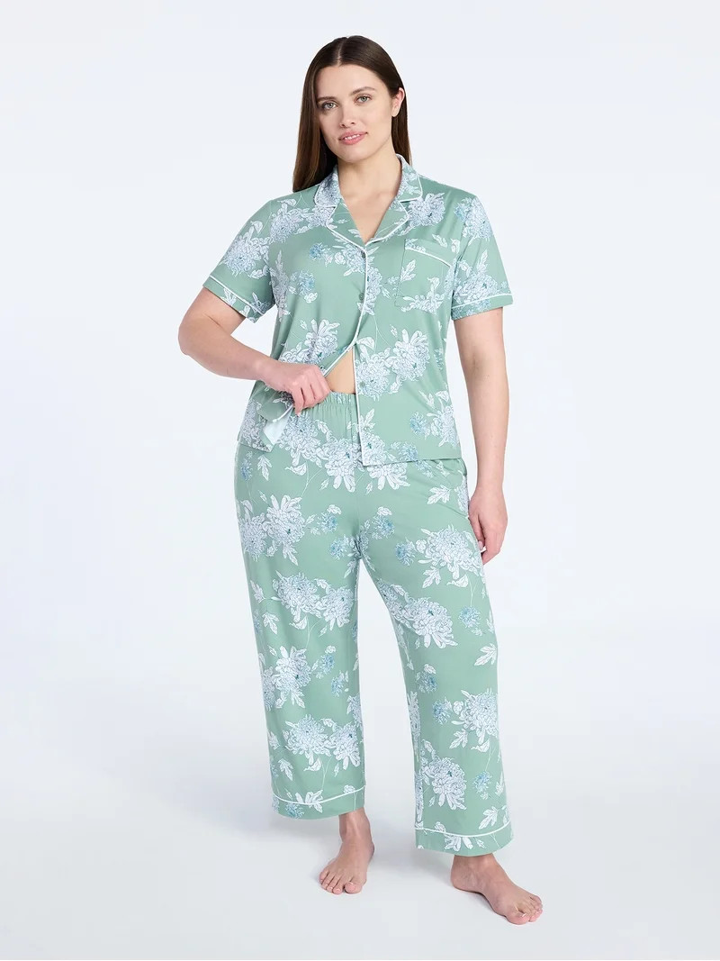 Joyspun Women's Dreamy Soft Collection Notch Collar Top and Capri Pants Pajama Set, 2-Piece, Size... | Walmart (US)