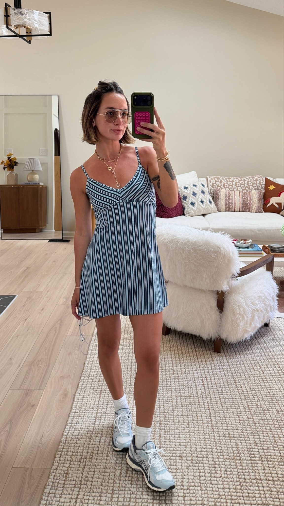 XS in this dress! Super comfy

#LTKgrwm #LTKootd #LTKdayinmylife