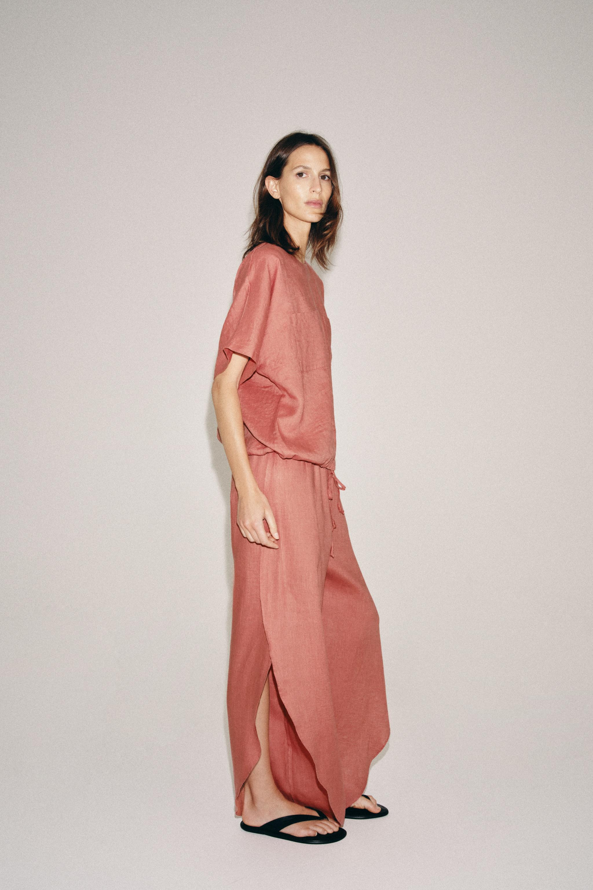 100% LINEN TROUSERS WITH VENTS ZW COLLECTION | Zara UK
