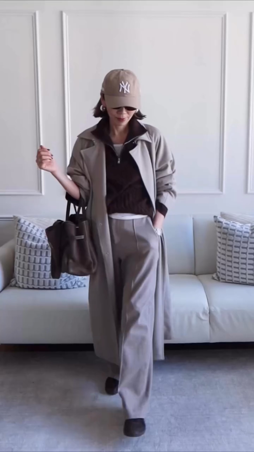 ☕️ 

Shop via link in my bio.You can shop everything through my LTK account. 

#ootd #ootdfashion #selfie #whattowear #whattoweartoday #ootn #fashionista #fashiondiaries #fashionblogger #fashion #blogger #style #instadaily #styletips #liketoknowit #outfit-inspiration