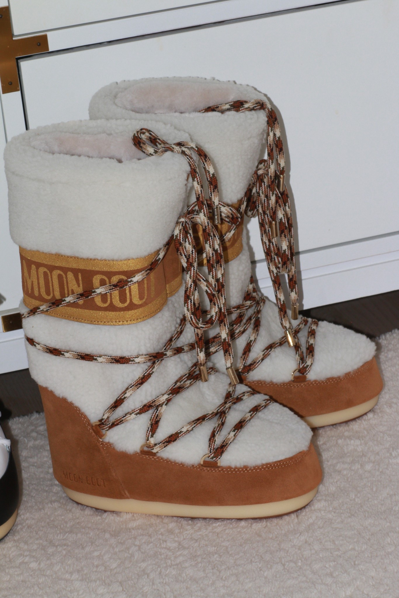 Winter Essentials !!

#LTKSeasonal #LTKgrwm #LTKootd