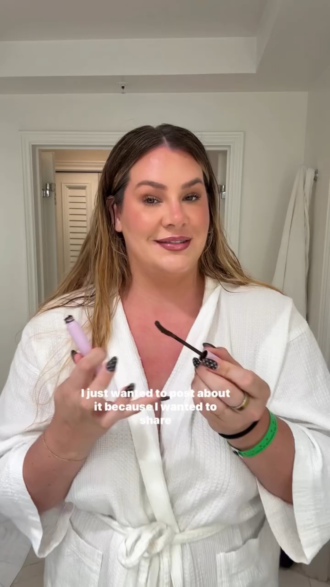 wearing the lip stain in natural blush!! 

#LTKStyleTip #LTKBeauty #LTKMidsize