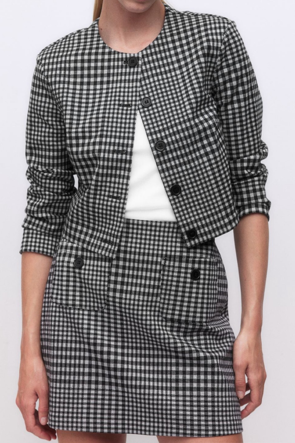 When you're vibing with gossip girl but on a budget 

#LTKFallSale #LTKStyleTip #LTKSaleAlert