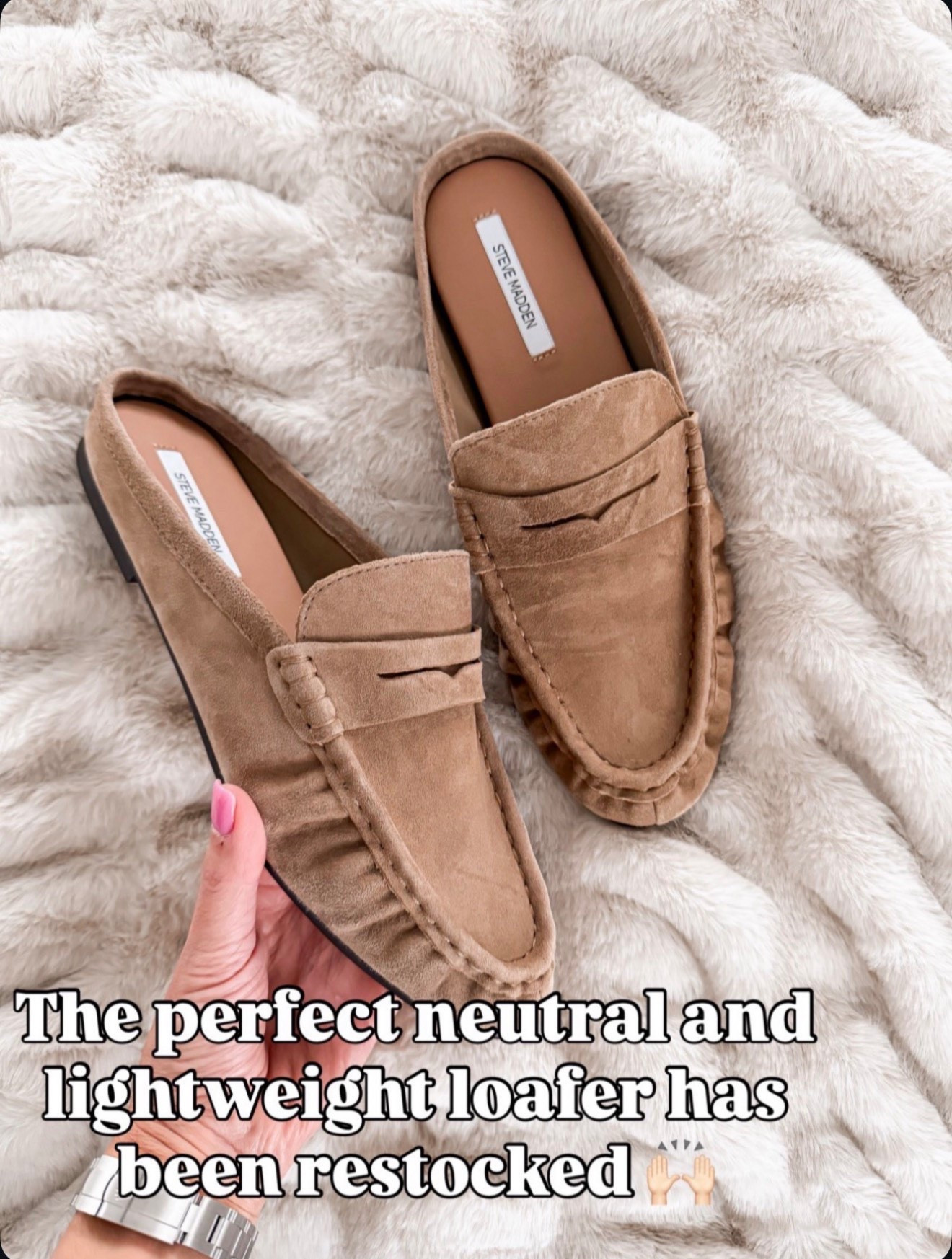 These lightweight neutral loafers just got restocked and they go with literally everything run tts 

#LTKootd #LTKOver40 #LTKSeasonal