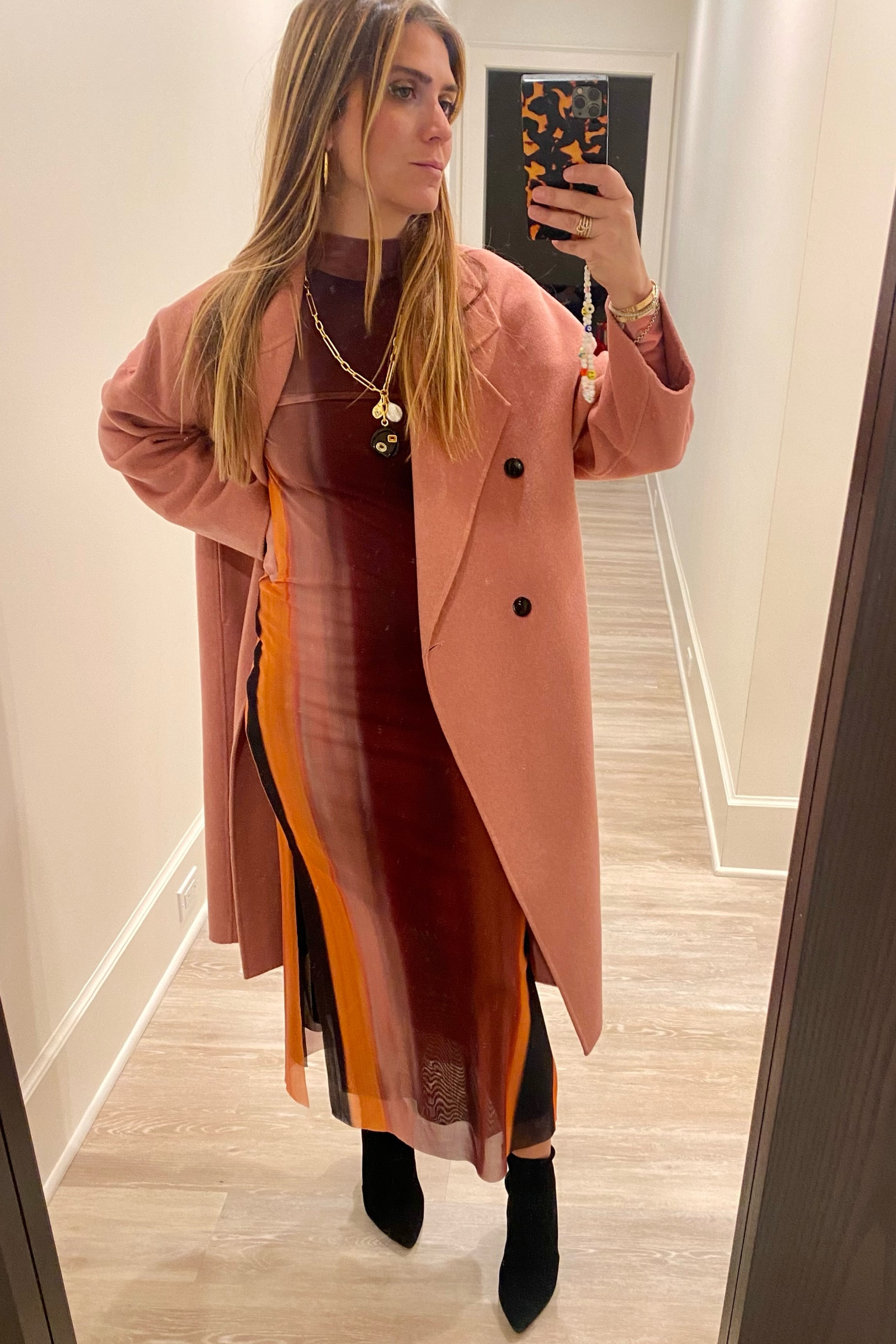 Saturday Night

#LTKstyletip #LTKshoecrush #LTKSeasonal