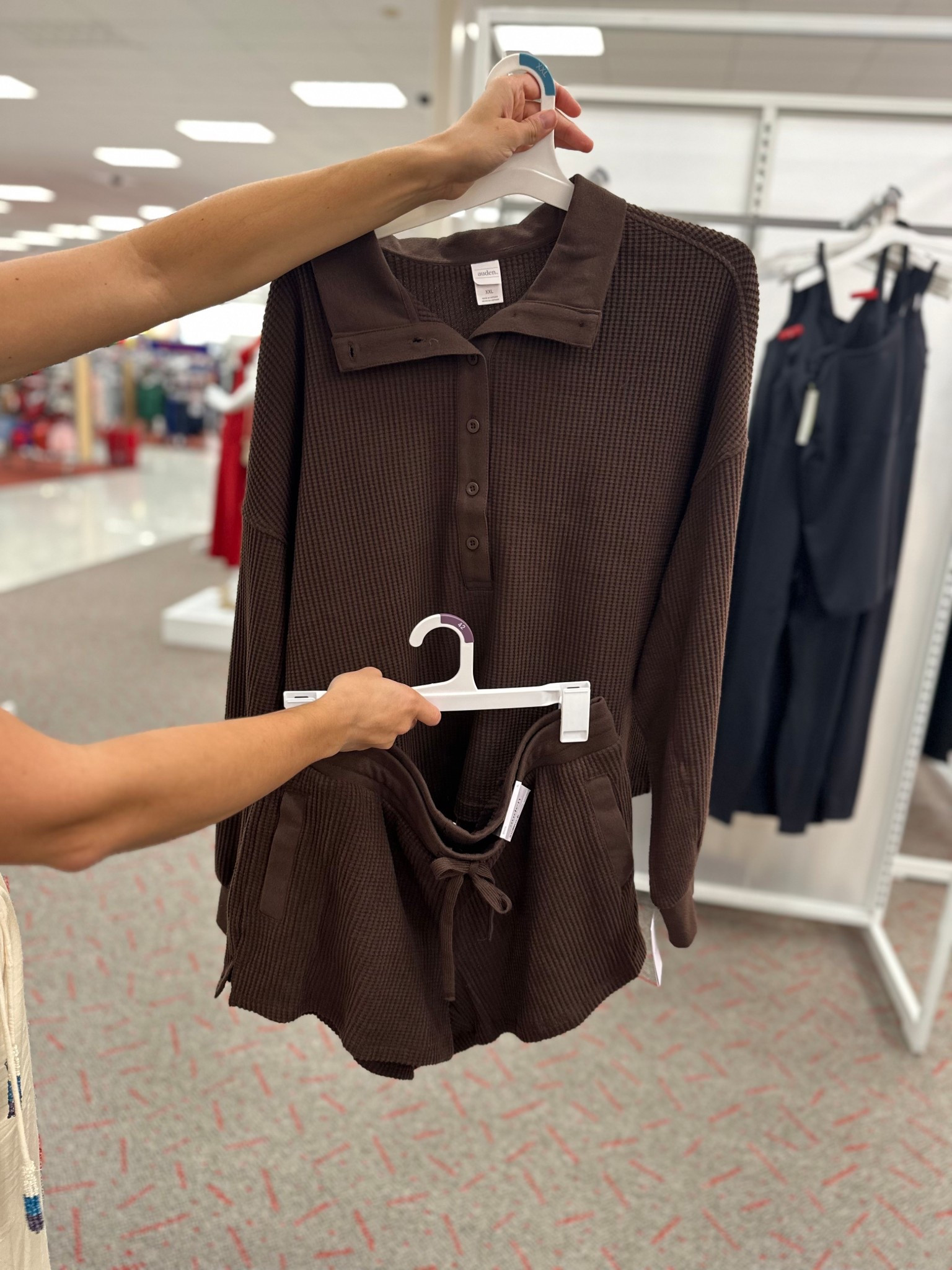 Cutest waffle set 40% off!!!also comes in pink!

#LTKGiftGuide #LTKHoliday #LTKSeasonal