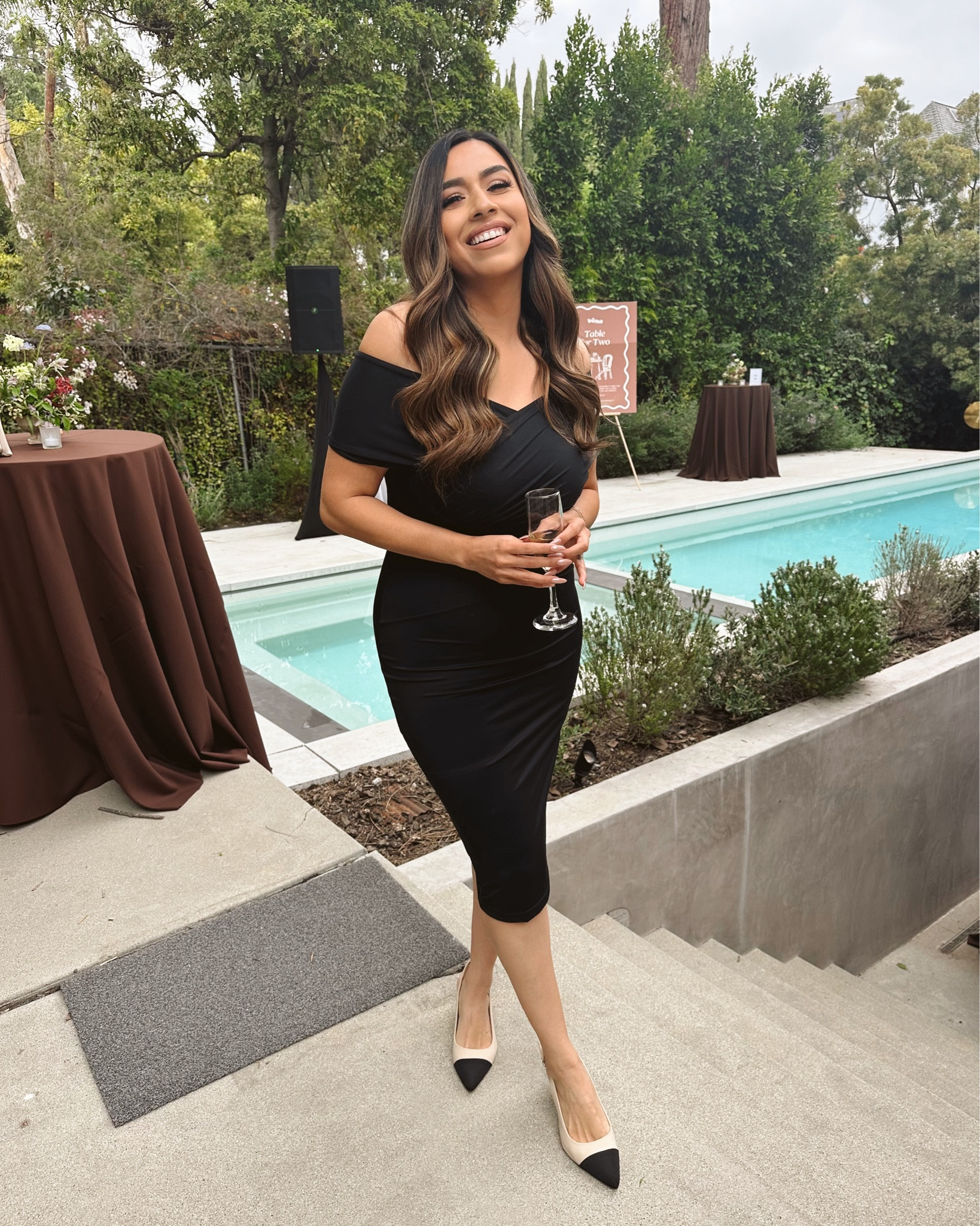 Little black dress and shapewear 👌🏼 wearing size large 

#LTKMidsize #LTKStyleTip #LTKFindsUnder100