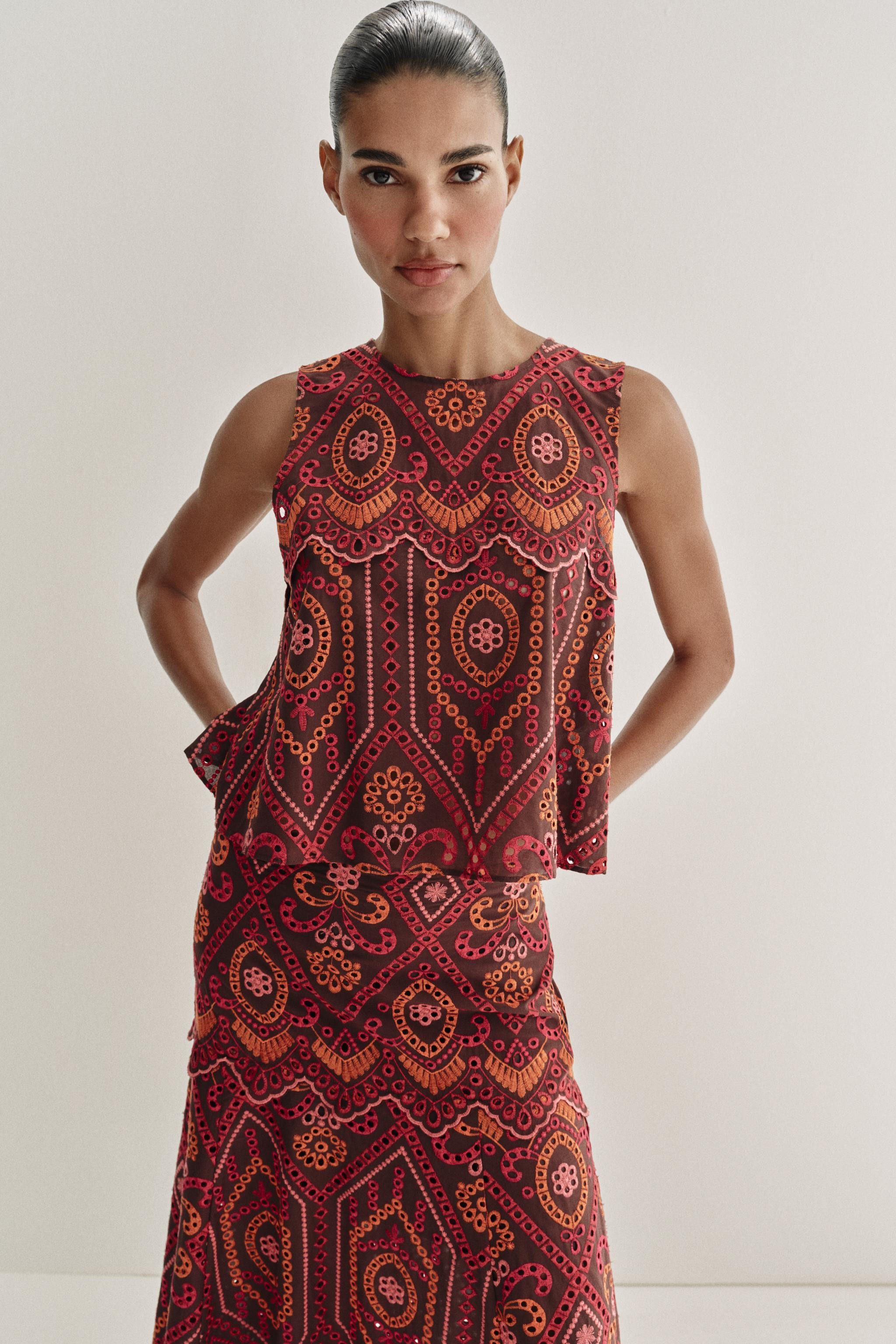 EMBROIDERED EYELET TOP | Zara US