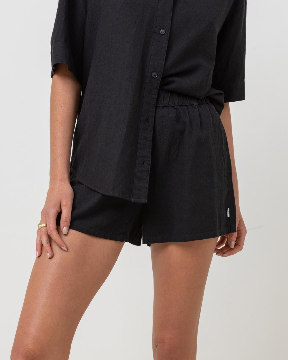 Classic Beach Shorts | THE ICONIC (AU & NZ)