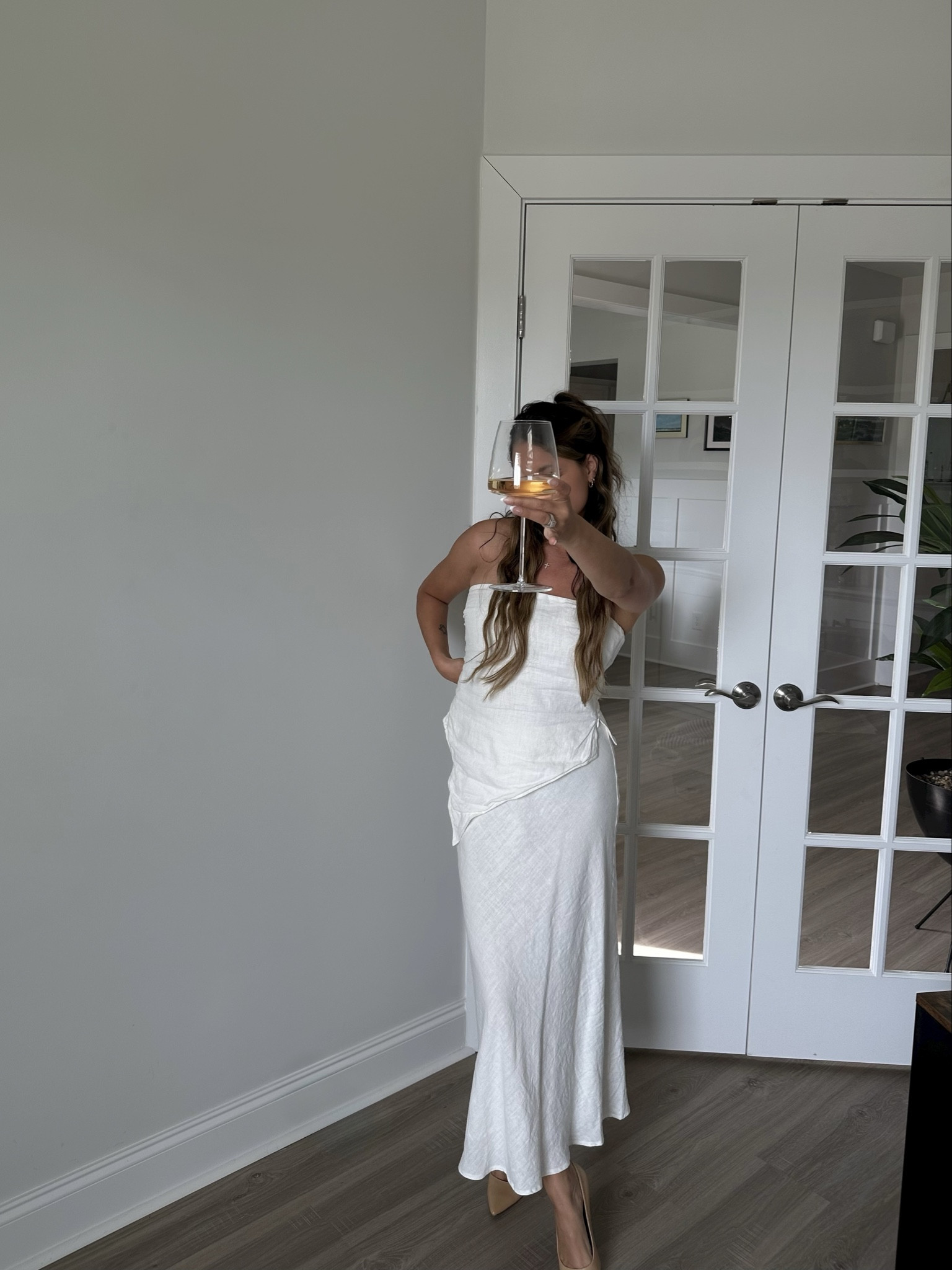 Chic white linen set from Princess Polly 🦢🫶🏼✨

white is sold out, tagged same set in black 🖤

#LTKSeasonal #LTKstyletip