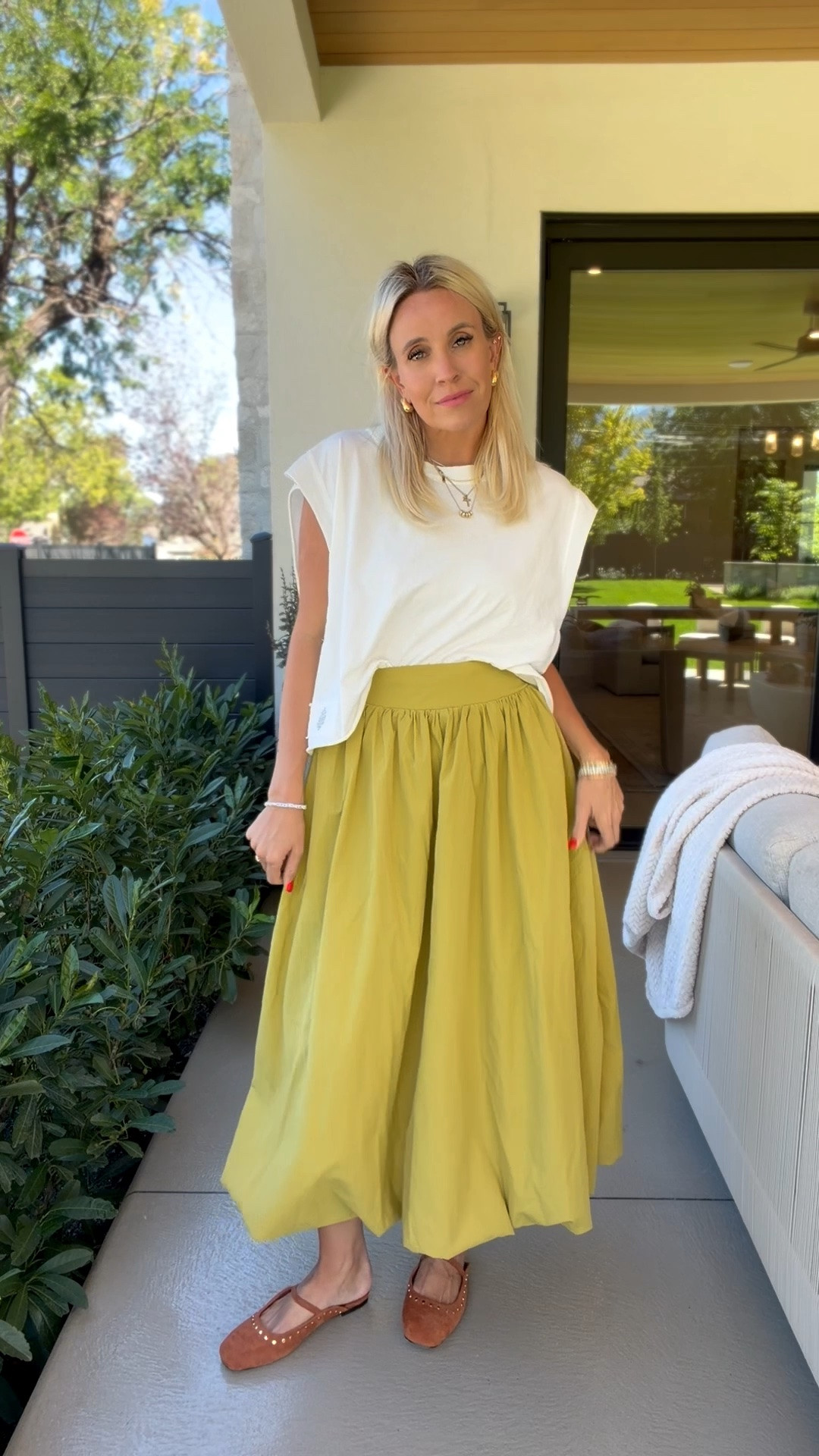 One of my favorite skirts!!

#LTKgrwm #LTKmomlife #LTKootd