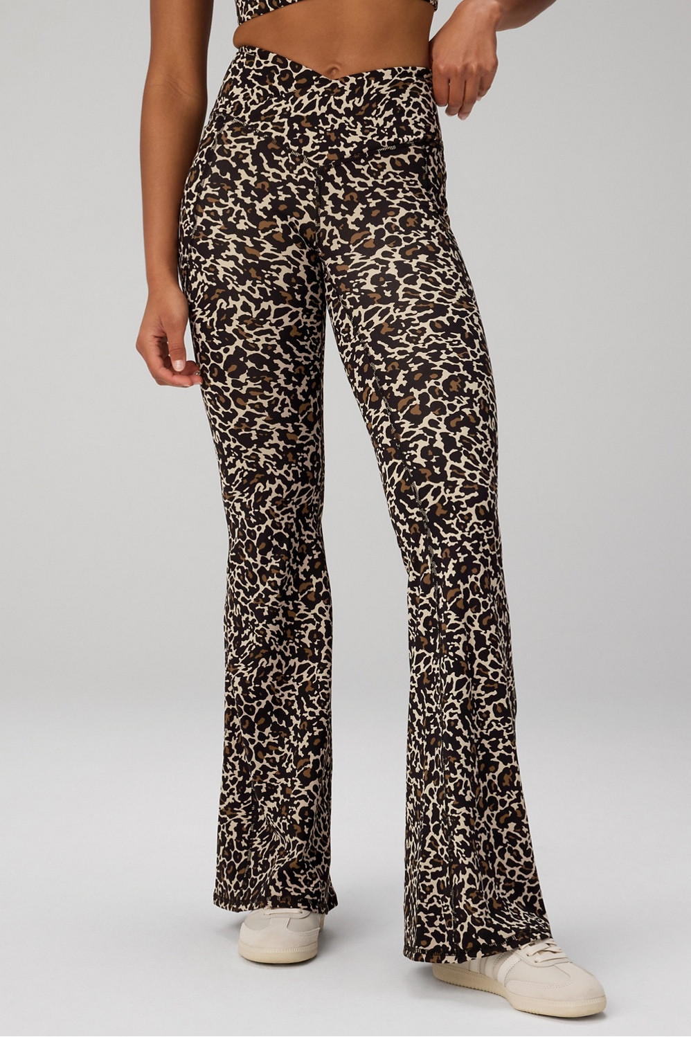 Oasis PureLuxe High-Waisted Crossover Flare | Fabletics