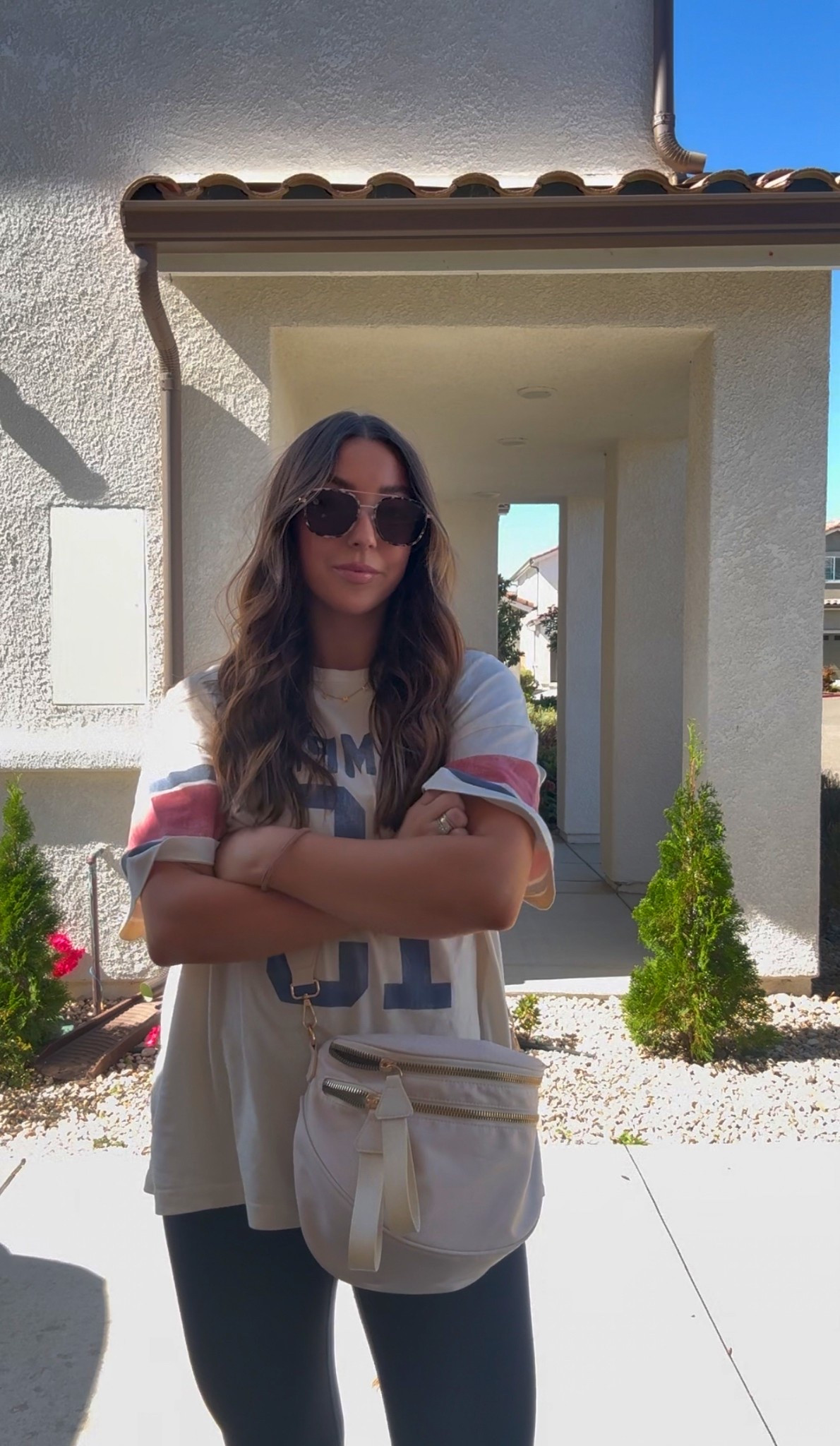 Mamas play date OOTD — casual, effortless, yet still put together 🤸‍♀️🌼