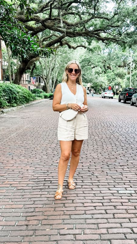 An all white moment while in Savannah. Everything is true to size  

#LTKstyletip #LTKFind #LTKSale