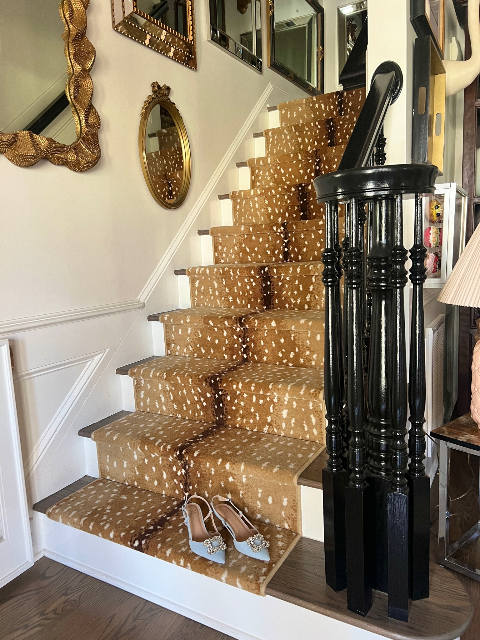 A must have pair of shoes! Run true to size - if between sizes you may want to size down half size.

#LTKshoecrush #LTKfindsunder50 #LTKstyletip