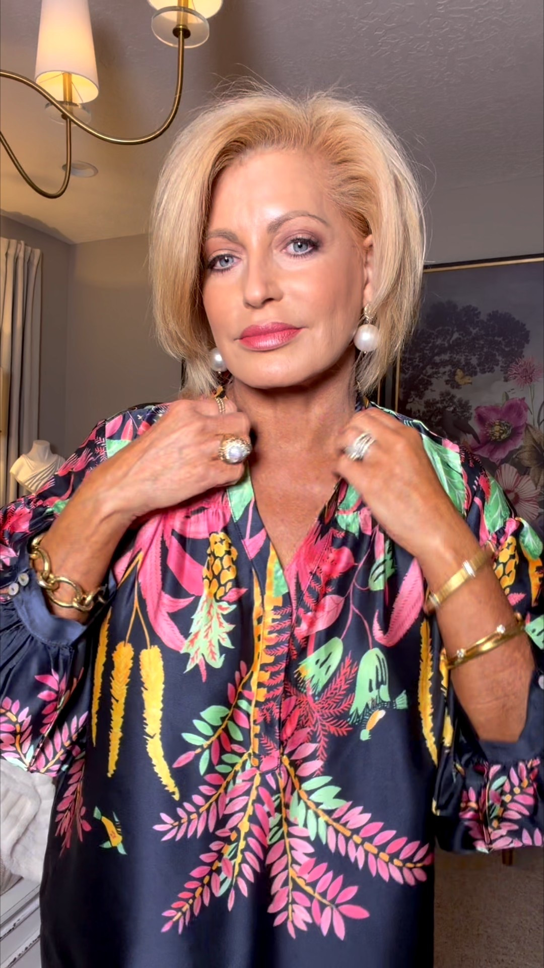 I’ve always mixed price points & this is an example of how I love to do it.  My top is gorgeous & gives a great showing for $44.95.  Jeans I keep for years so I love a great fit & high quality.  My viewers have different needs so I work hard to bring you a range of price points.  
Sizes I’m wearing 
Tops/med
Jeans/27 (have stretch)


#LTKdayinmylife #LTKstorytime #LTKgrwm