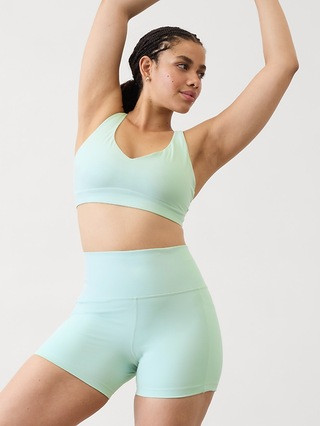 Salutation Stash High Rise 5 Short | Athleta