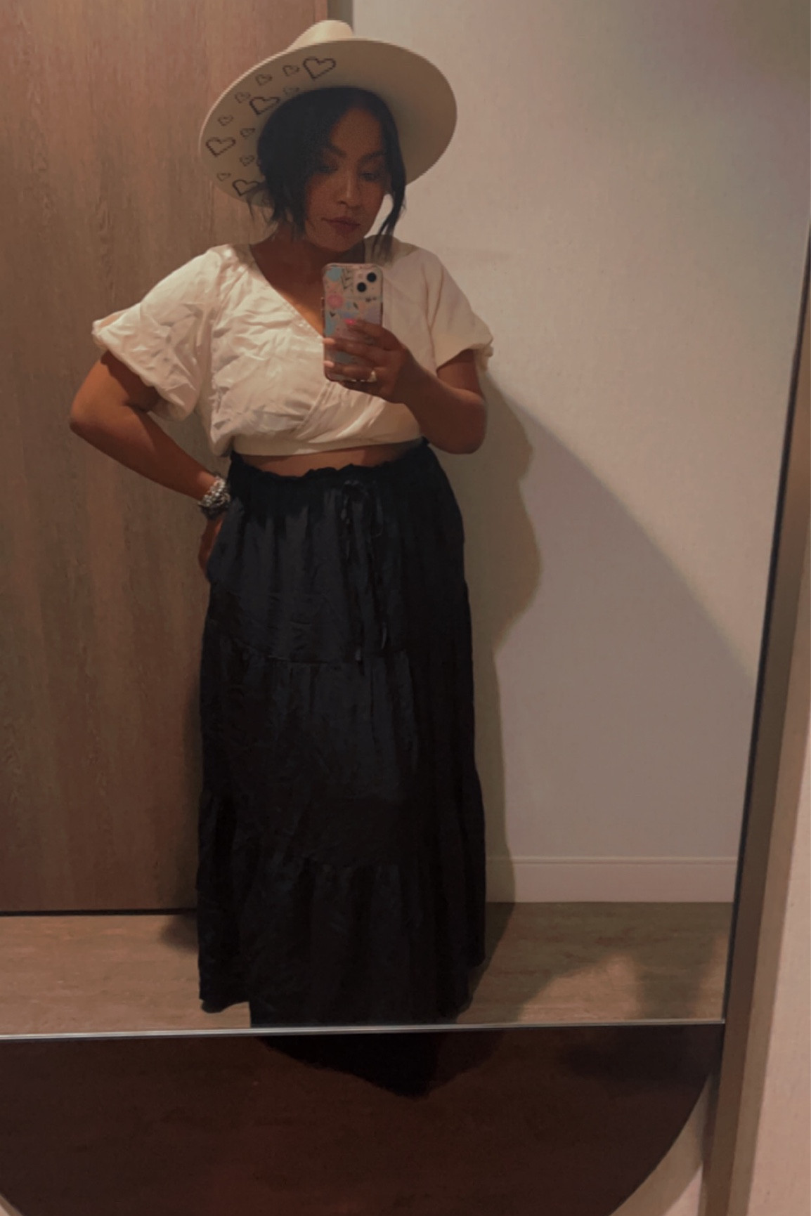 Mismatch the outfits bc why not! Comfy and Chic is what this Napa trip was all about!!! 

I wanted to wear the white dress linked in my guide but always came back to the comfy ones! I’ll save that for another day 🤪

#LTKcurves #LTKSeasonal #LTKGiftGuide