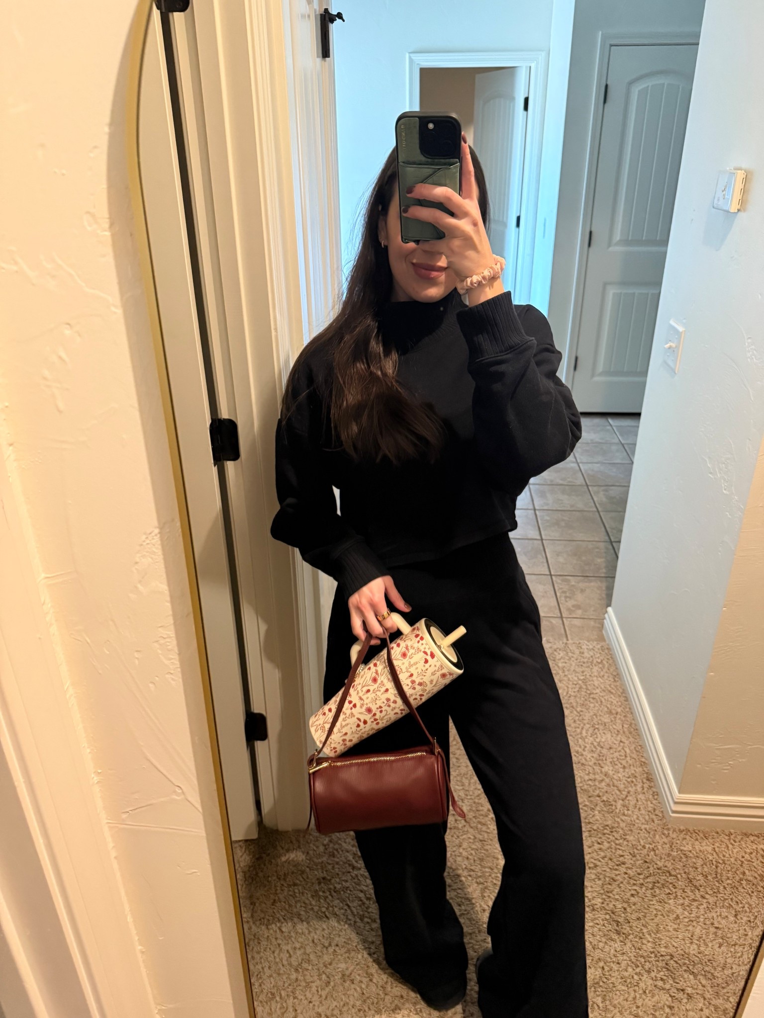 messy hair & a matching set

#LTKootd