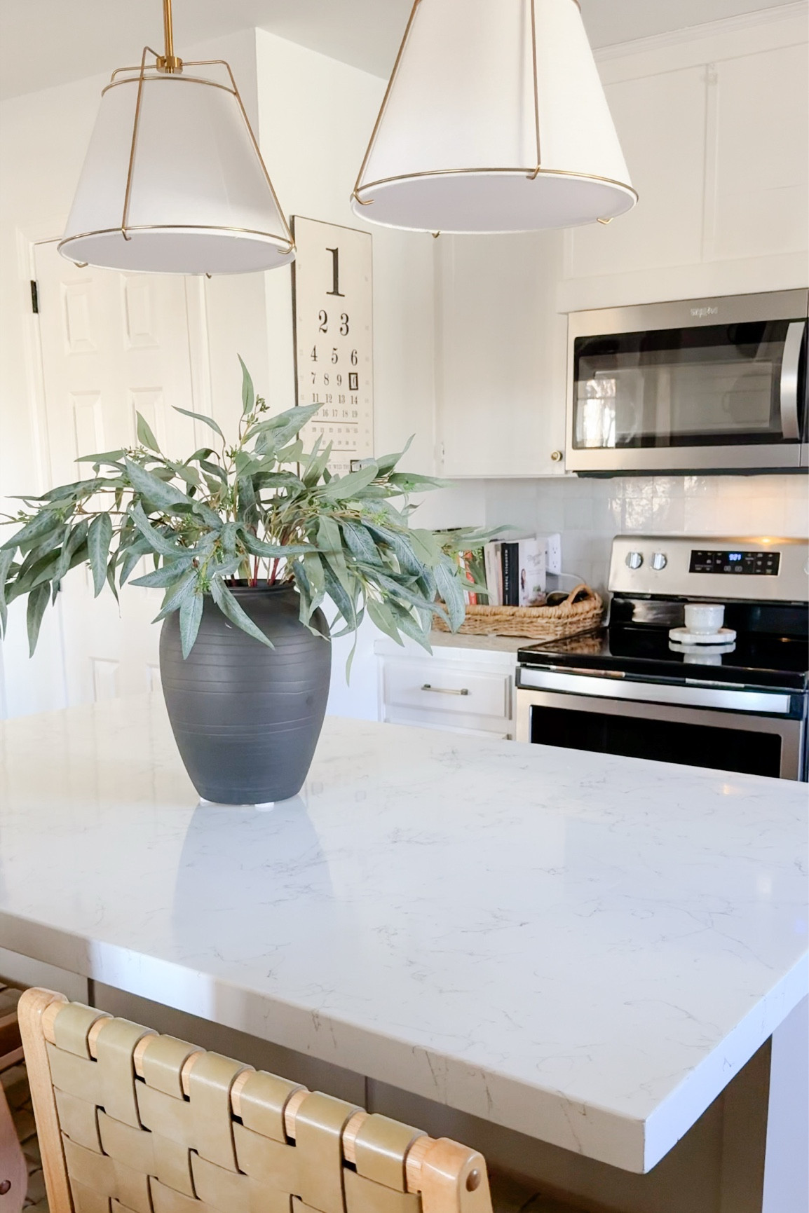 Simple kitchen views 

#LTKHome #LTKSeasonal #LTKStyleTip