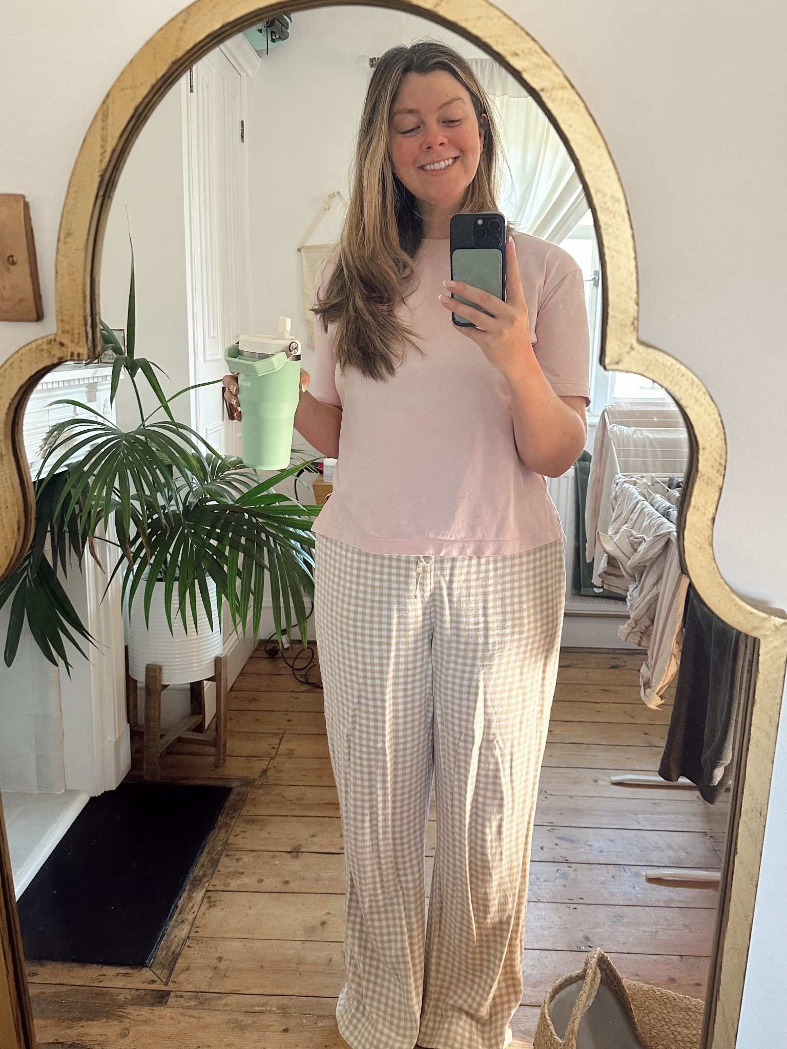 The easiest comfy gingham linen trousers which I bring out of my wardrobe every spring, year after year 🌸



#LTKmidsize #LTKuk #LTKspring