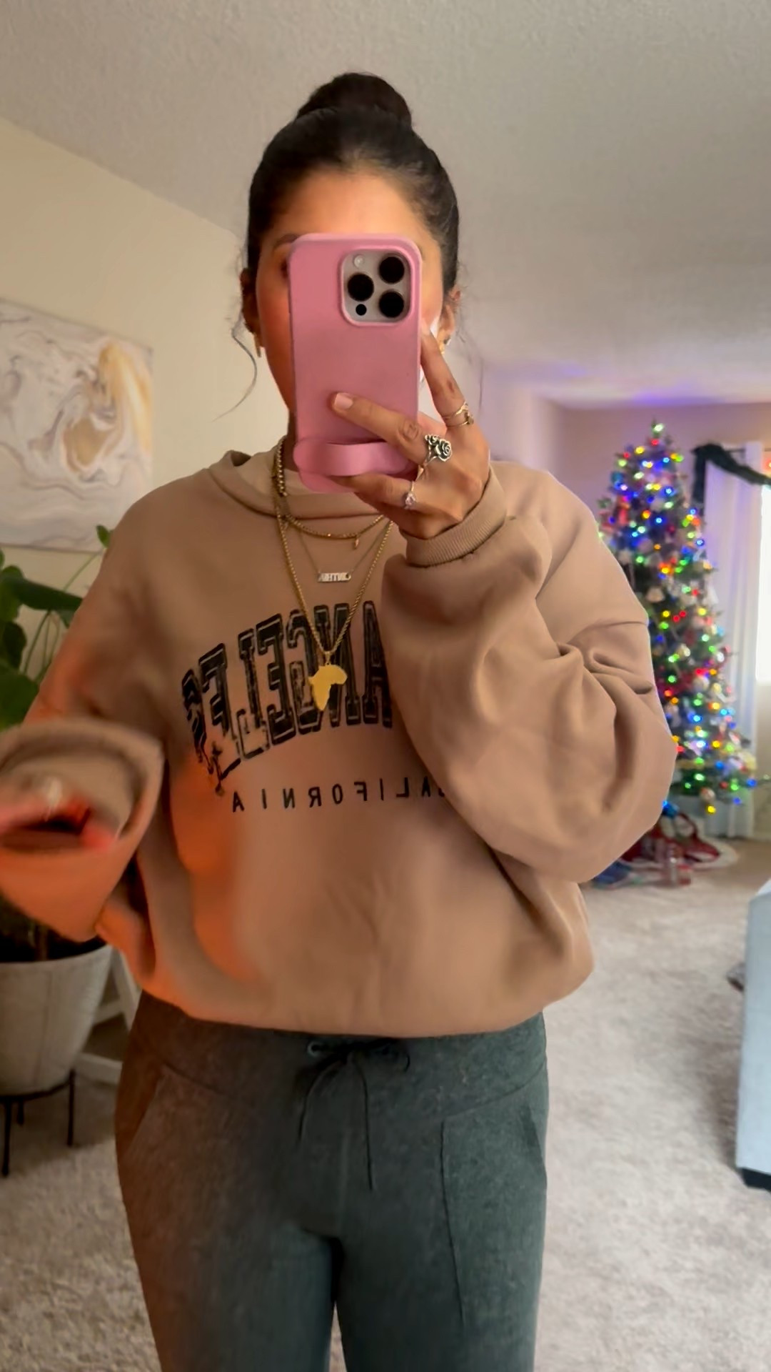 Rainy day, but make it stylish! ☔️ Cozying up in a chic casual look—layered up with a soft pullover, joggers, sneakers, and belt bag.  Linked everything for you! #RainyDayStyle #CasualChic

rainy day outfit, casual style, cozy fashion, layered look, spring outfit, weatherproof fashion, stylish comfort, everyday essentials, street style, trench coat, waterproof boots, Redondo Beach, Los Angeles, California, beach life, travel outfit


#LTKmomlife #LTKootd #LTKOver40