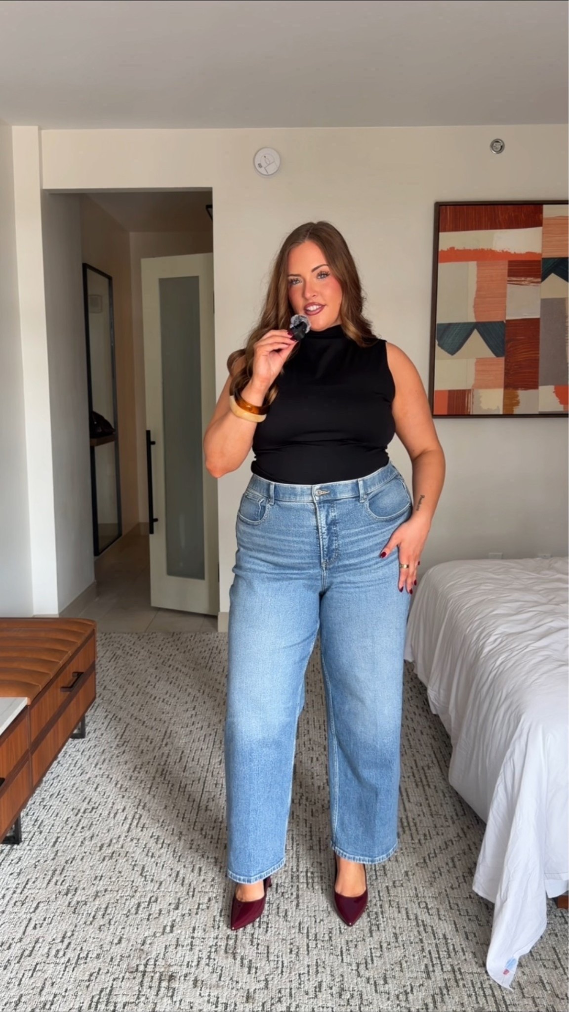 Wearing a 2x in these elastic waist jeans!

#LTKPlusSize #LTKMidsize #LTKSaleAlert