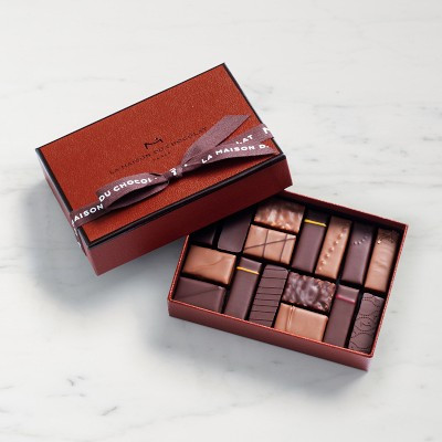 La Maison du Chocolat Gesture Gift Box, 16 Pieces | Williams-Sonoma