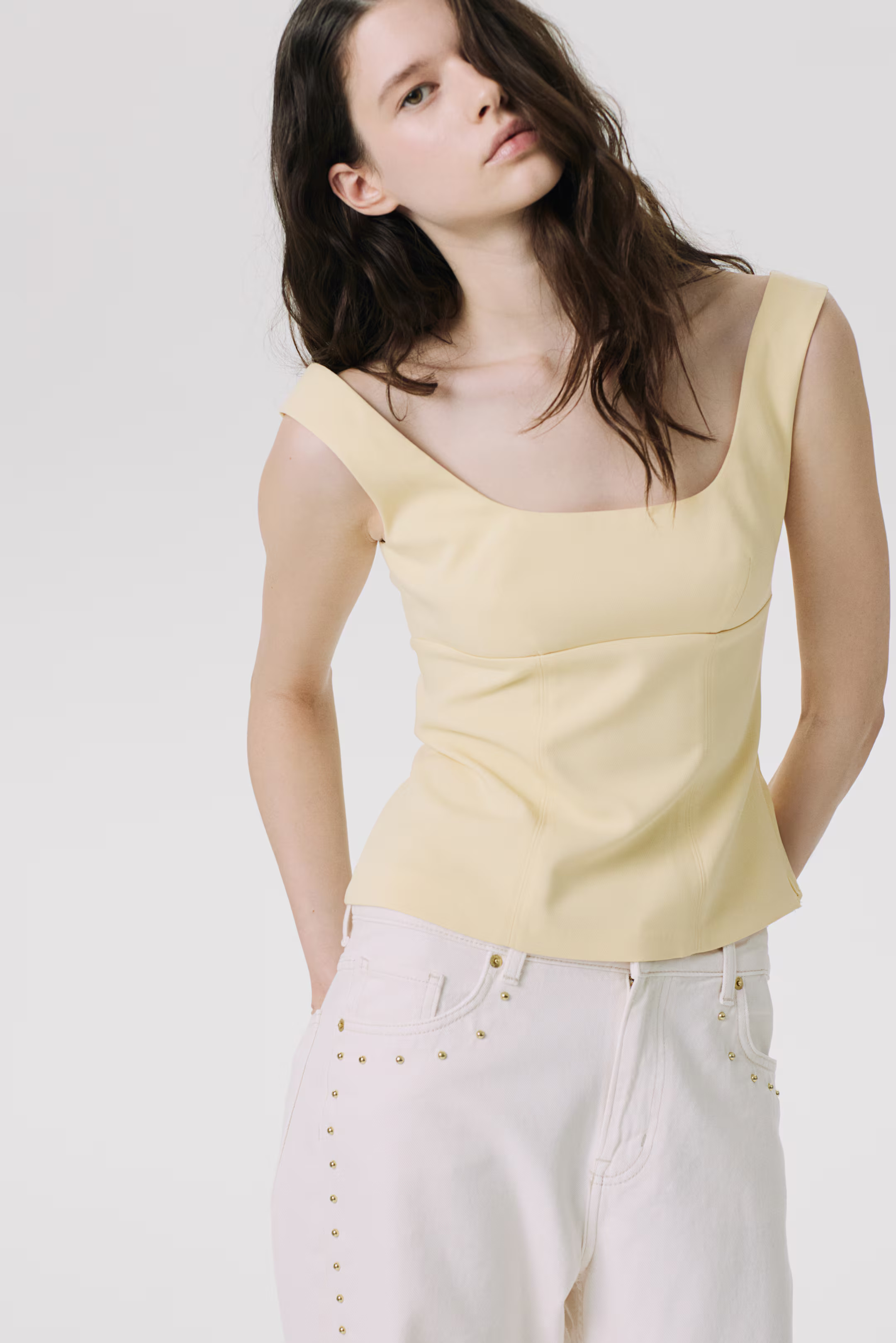 Tapered-waist vest top - Giallo chiaro - DONNA | H&M IT | H&M (FR, IT, ES, PT, BE)