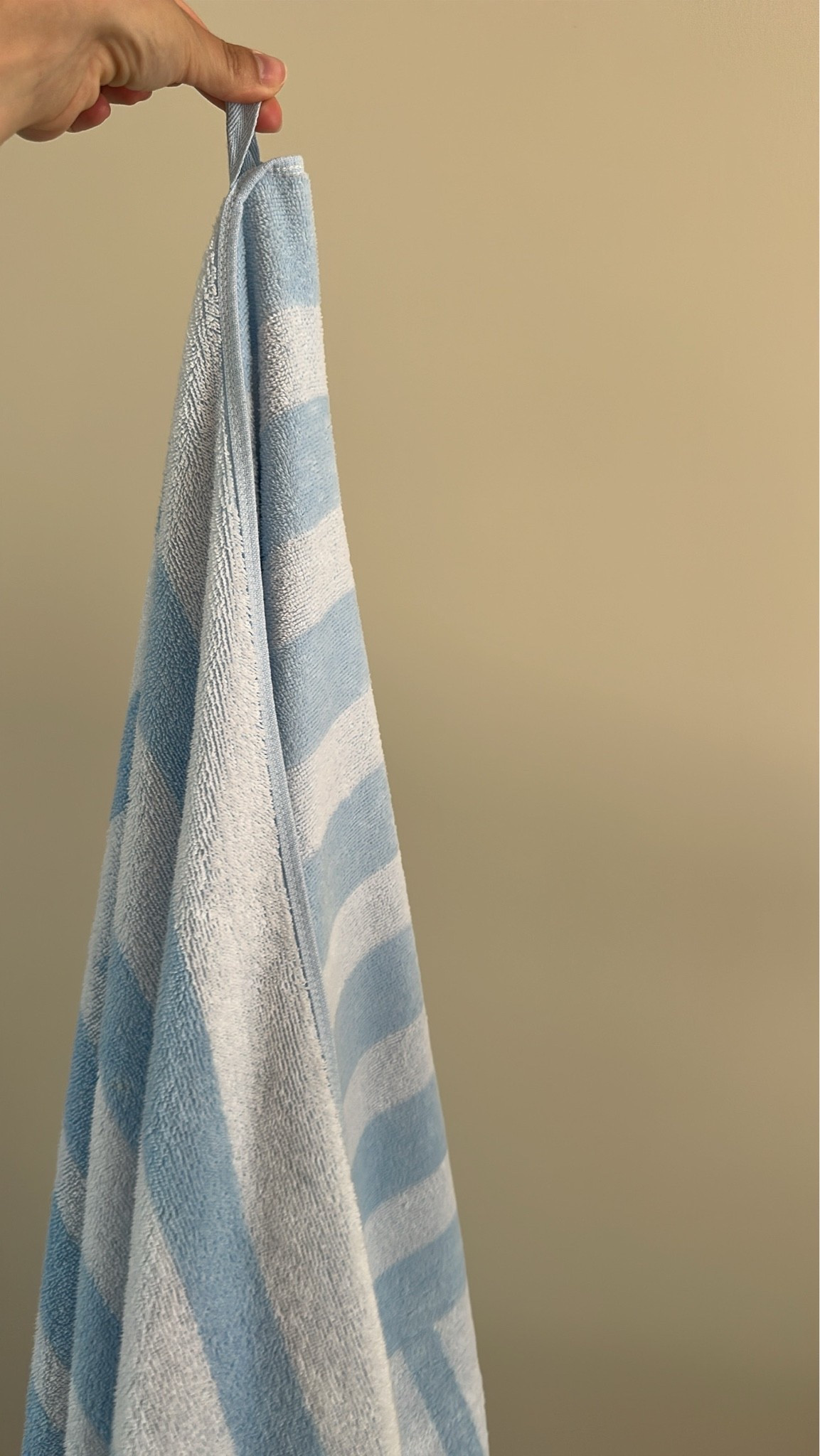 New favorite pool + beach towels perfect for all summer

#LTKdayinmylife #LTKHome #LTKSwim