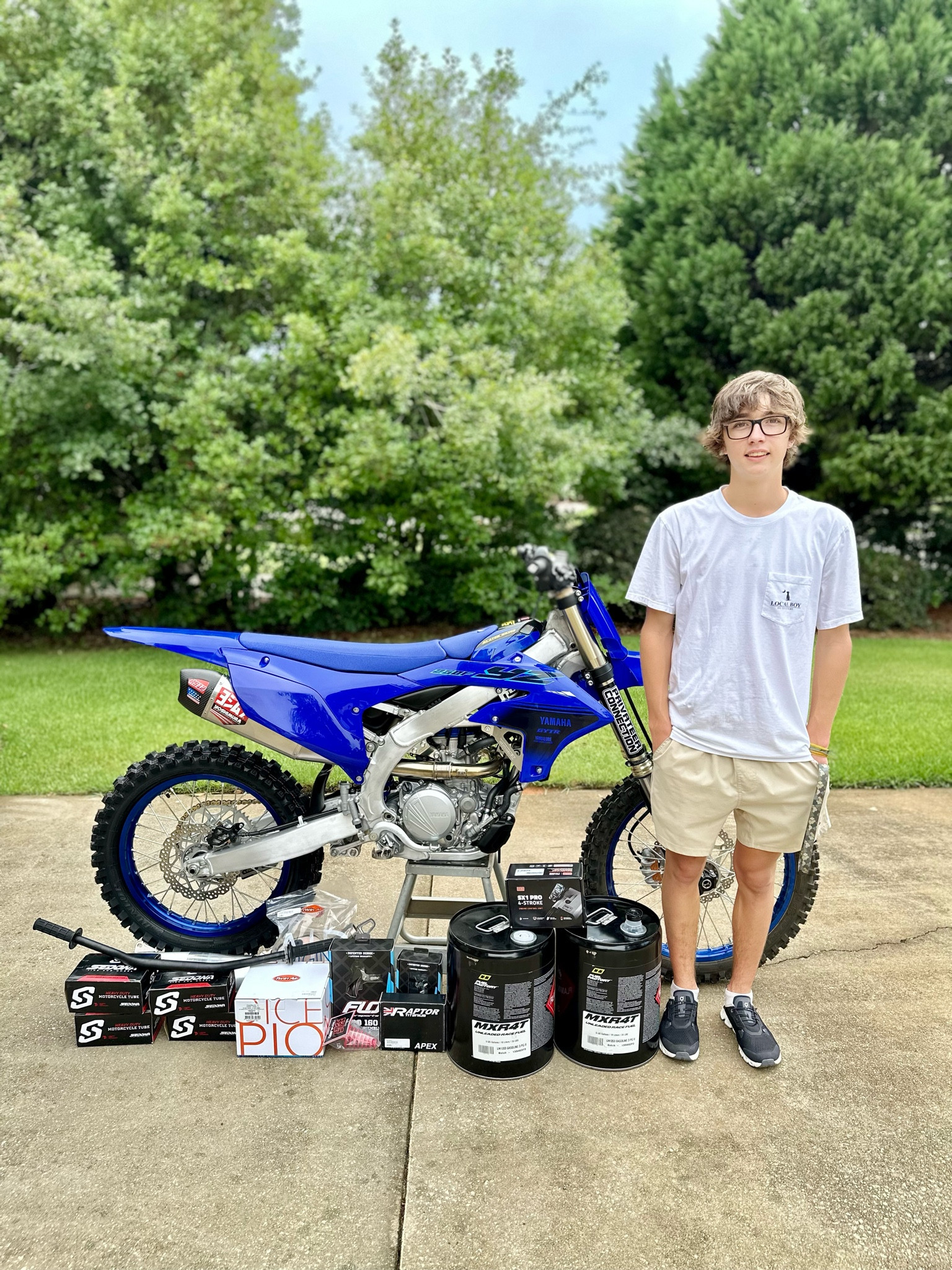 My oldest’s passion is motocross! He just got his Mod bike back from our Suspension shop and he can’t wait to back to training next week!
Of course he’s rocking his Local Boy Outfitters!!!!

#LTKMens #LTKFamily #LTKFitness