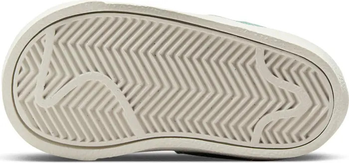 Nike Kids' Blazer Mid '77 SE Sneaker | Nordstrom | Nordstrom