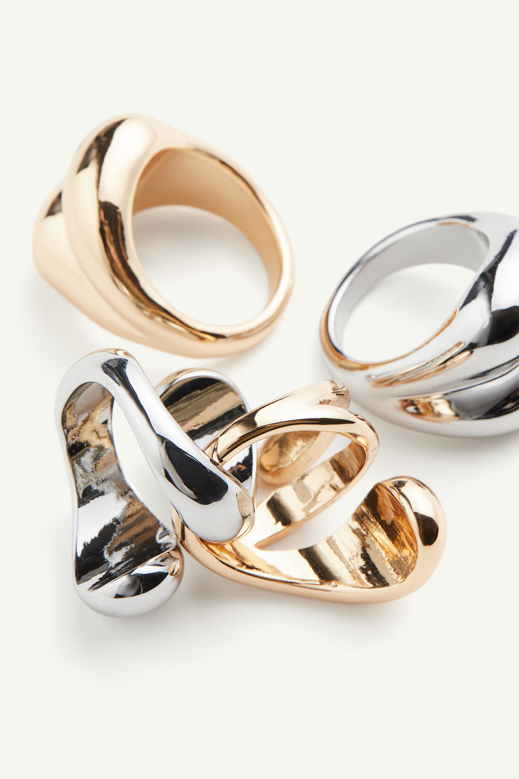 4-pack Chunky Rings | H&M (US + CA)